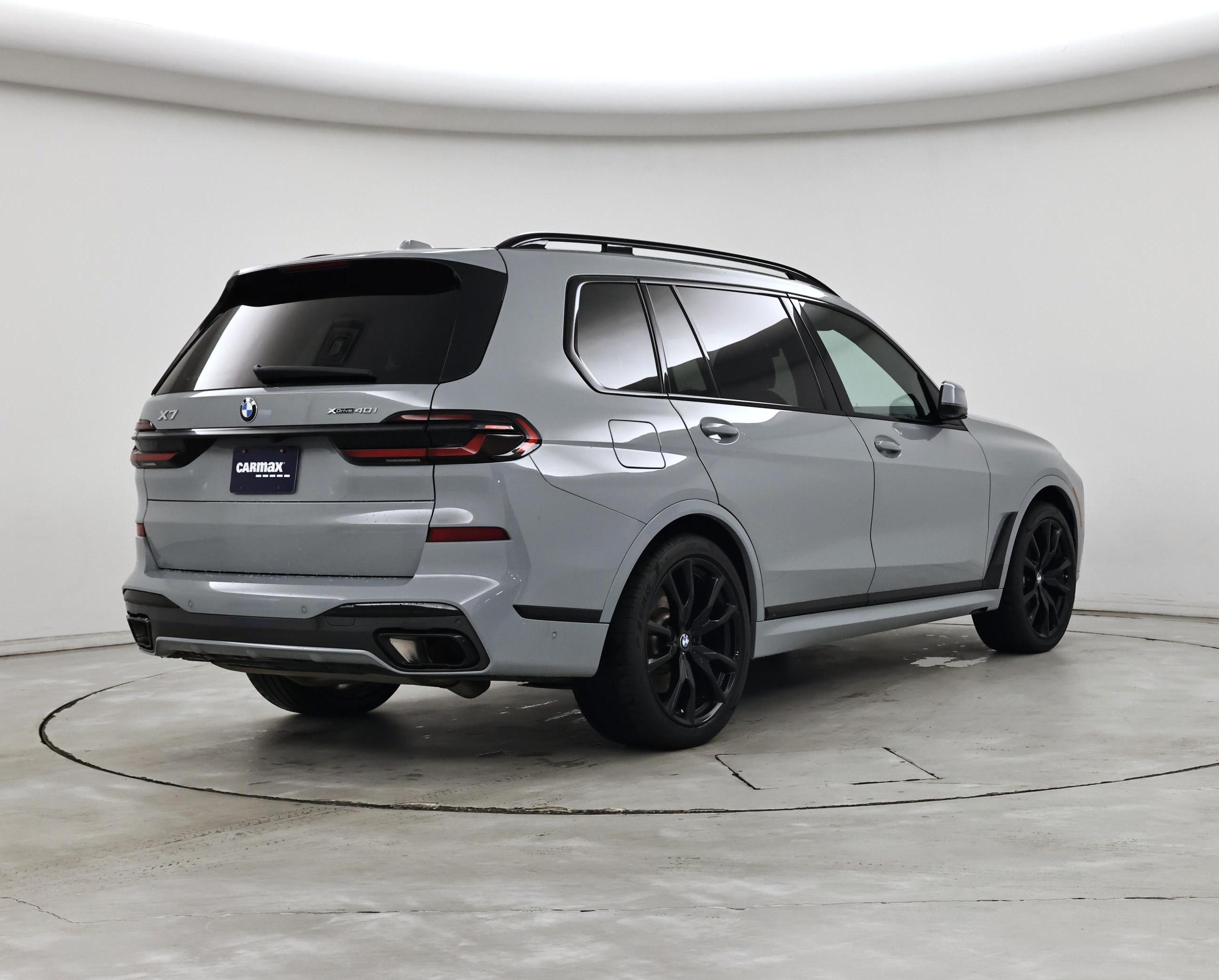 Thumbnail: 2024 BMW X7 - 8