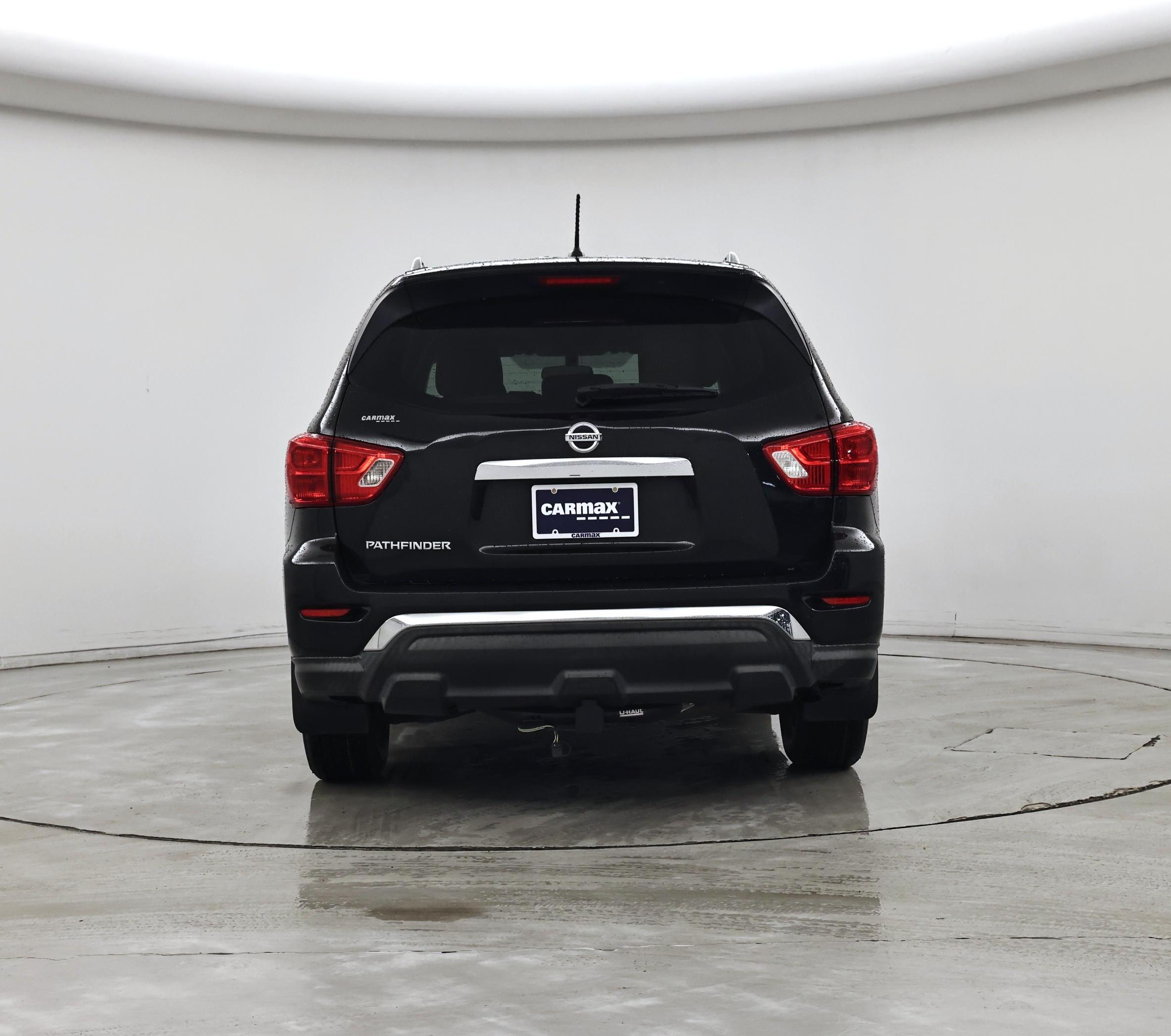 Thumbnail: 2017 Nissan Pathfinder - 6