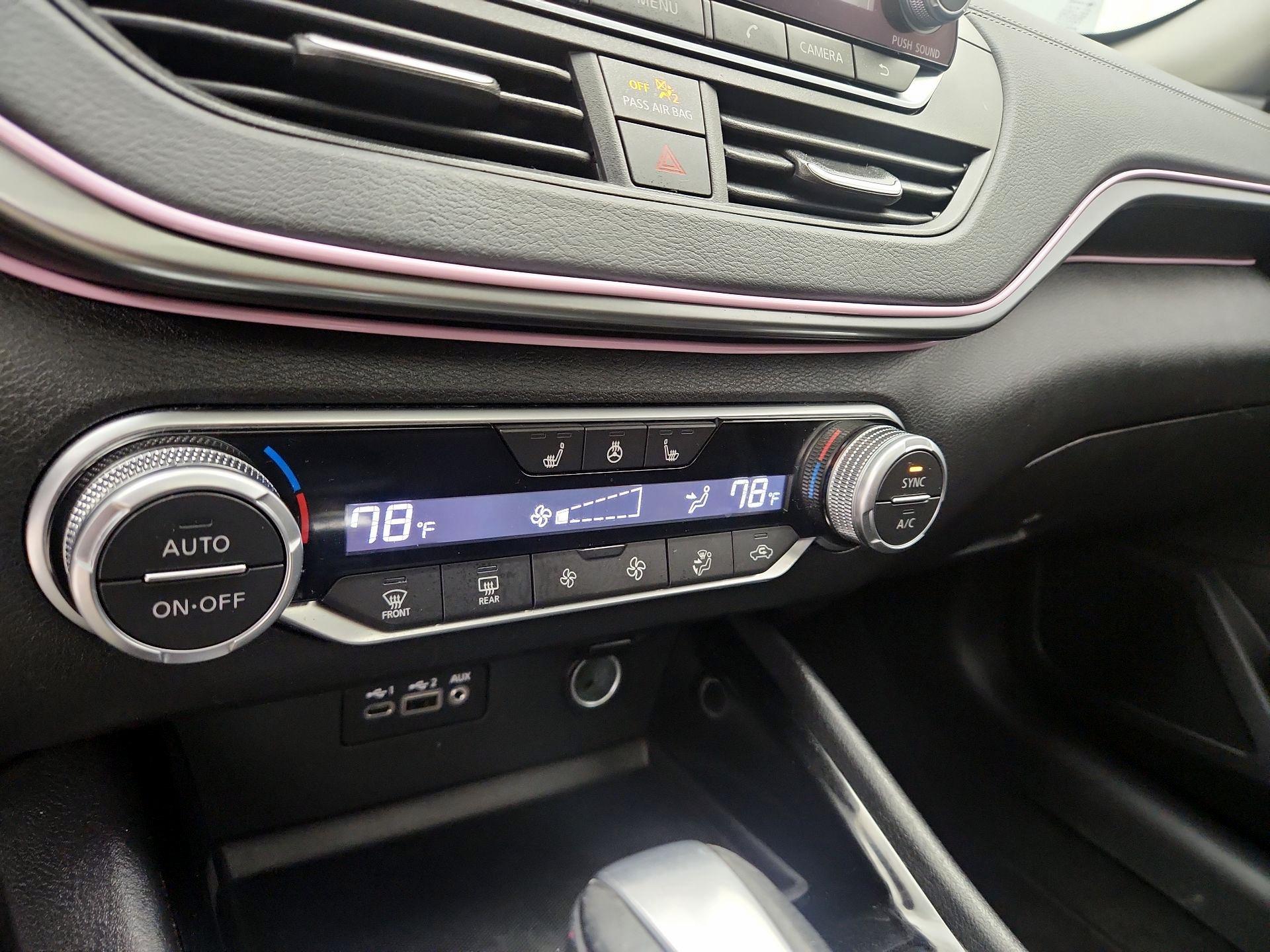 Thumbnail: 2020 Nissan Altima - 16