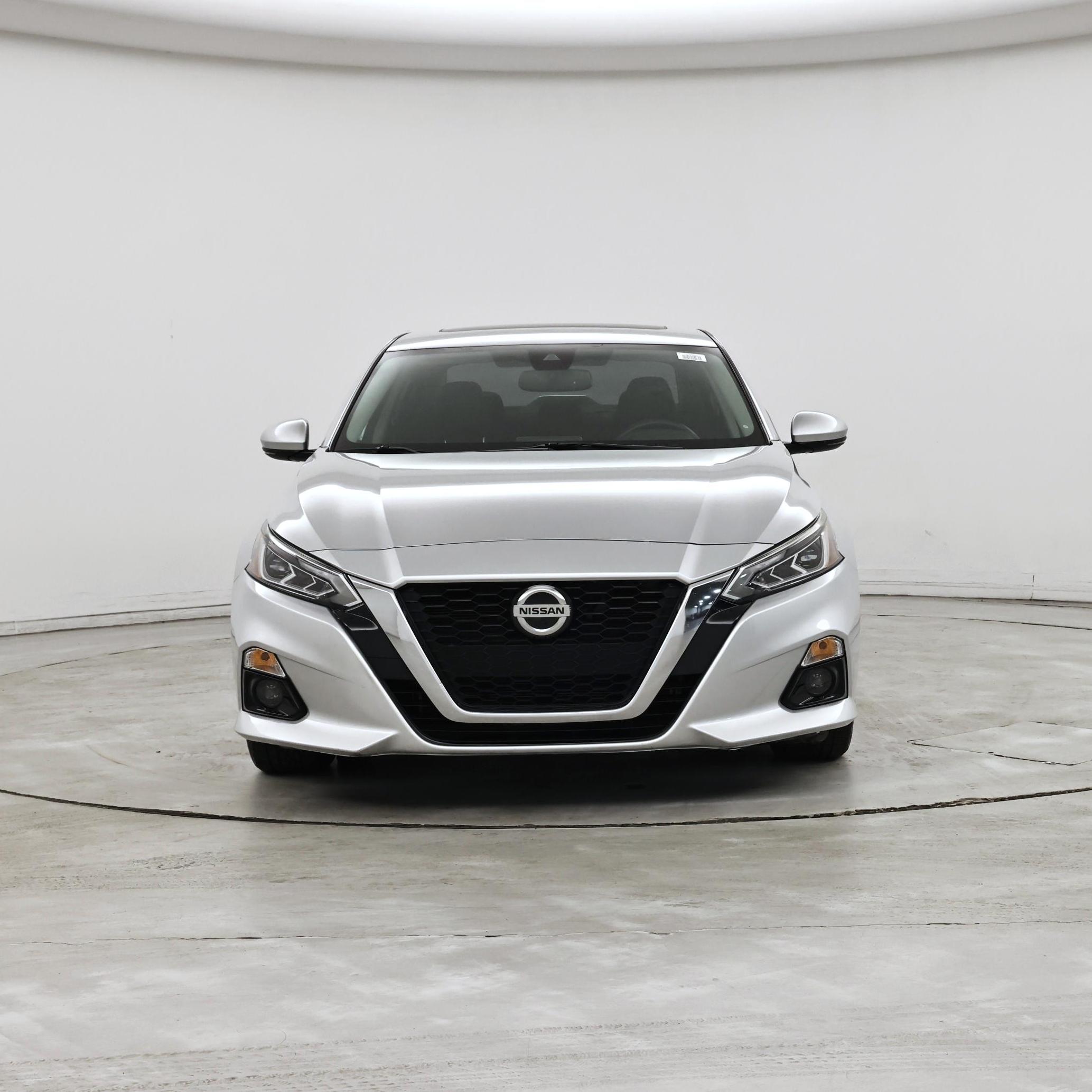 Thumbnail: 2020 Nissan Altima - 5