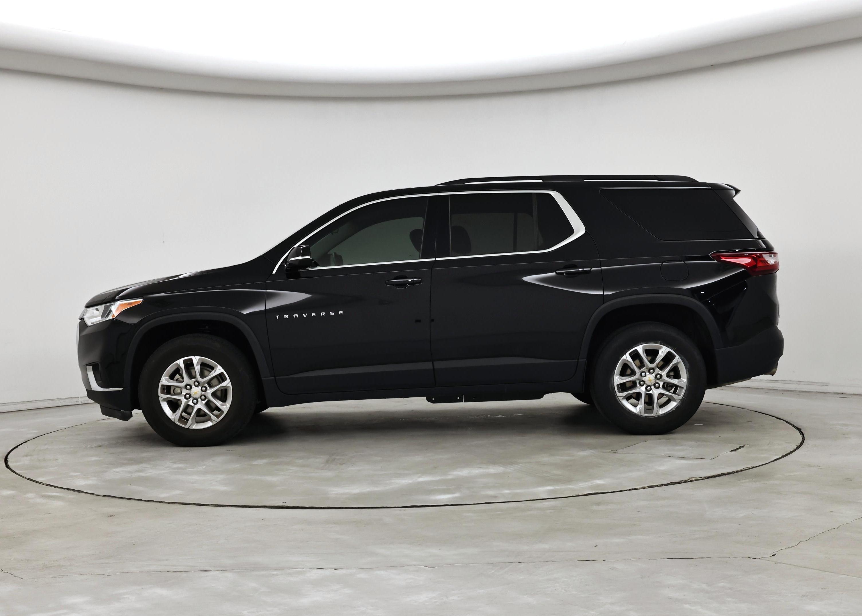 Thumbnail: 2019 Chevrolet Traverse - 3