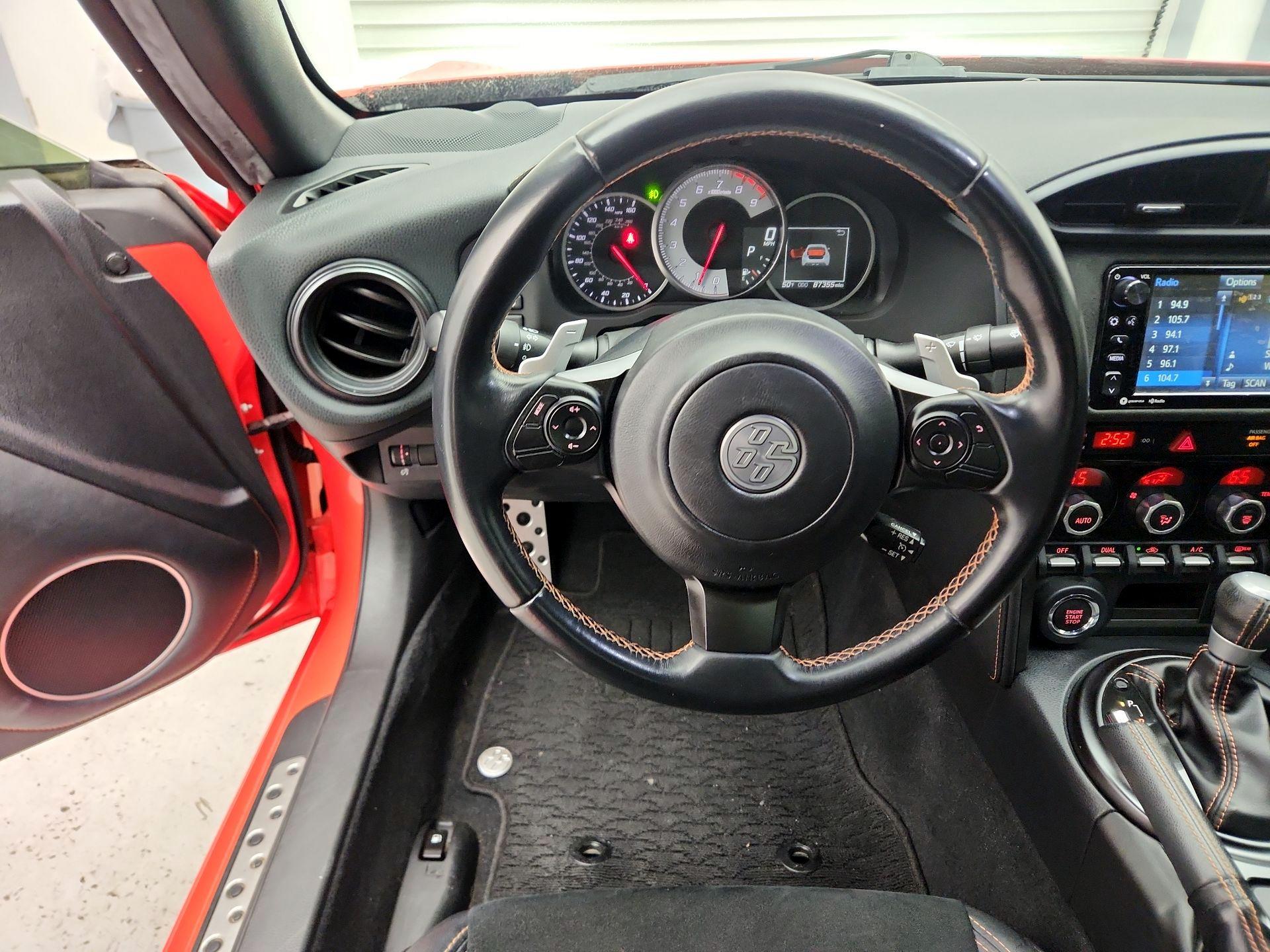 Thumbnail: 2017 Toyota 86 - 10