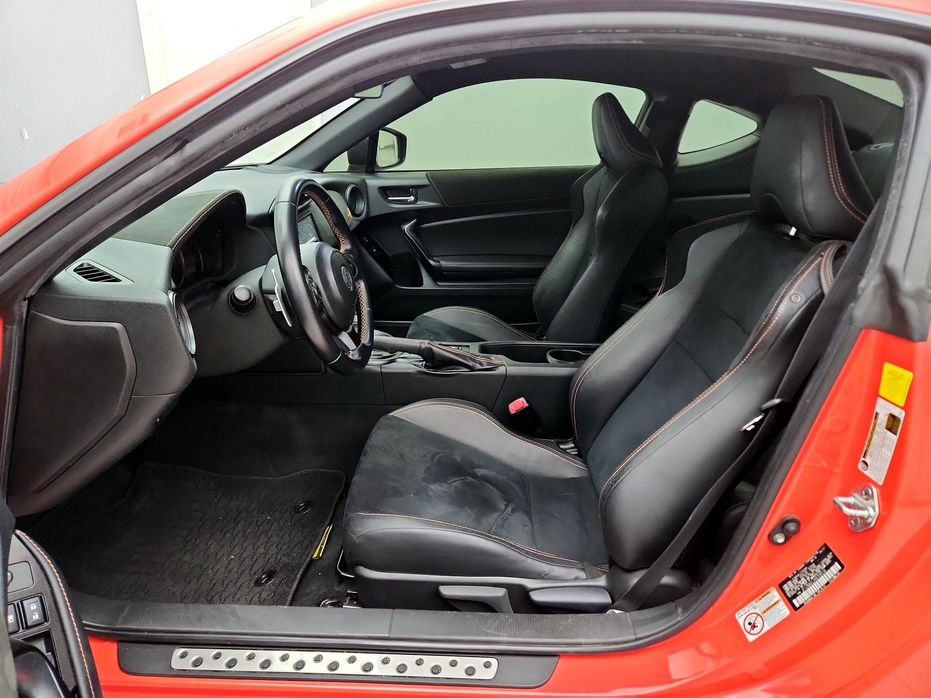 Thumbnail: 2017 Toyota 86 - 11