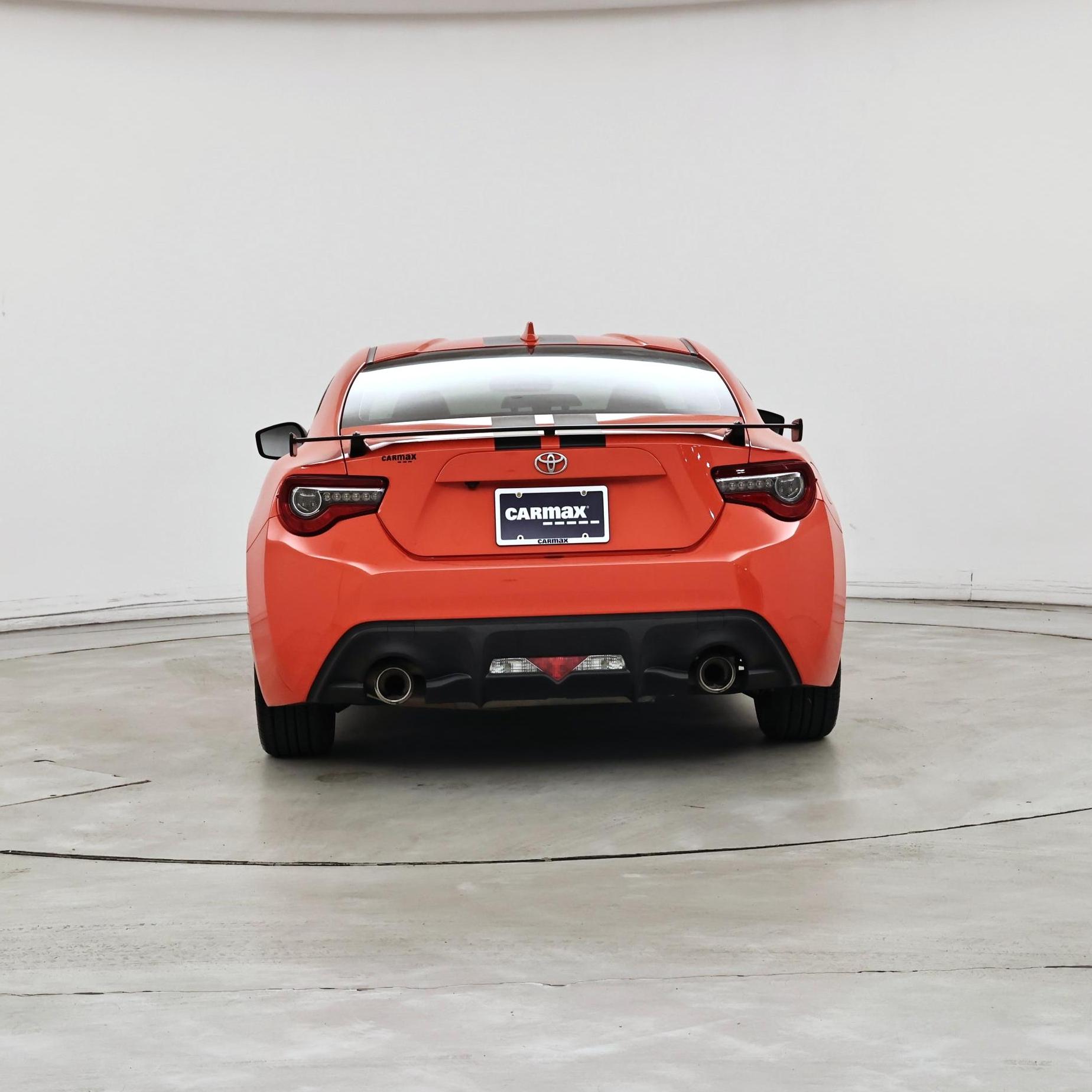 Thumbnail: 2017 Toyota 86 - 6