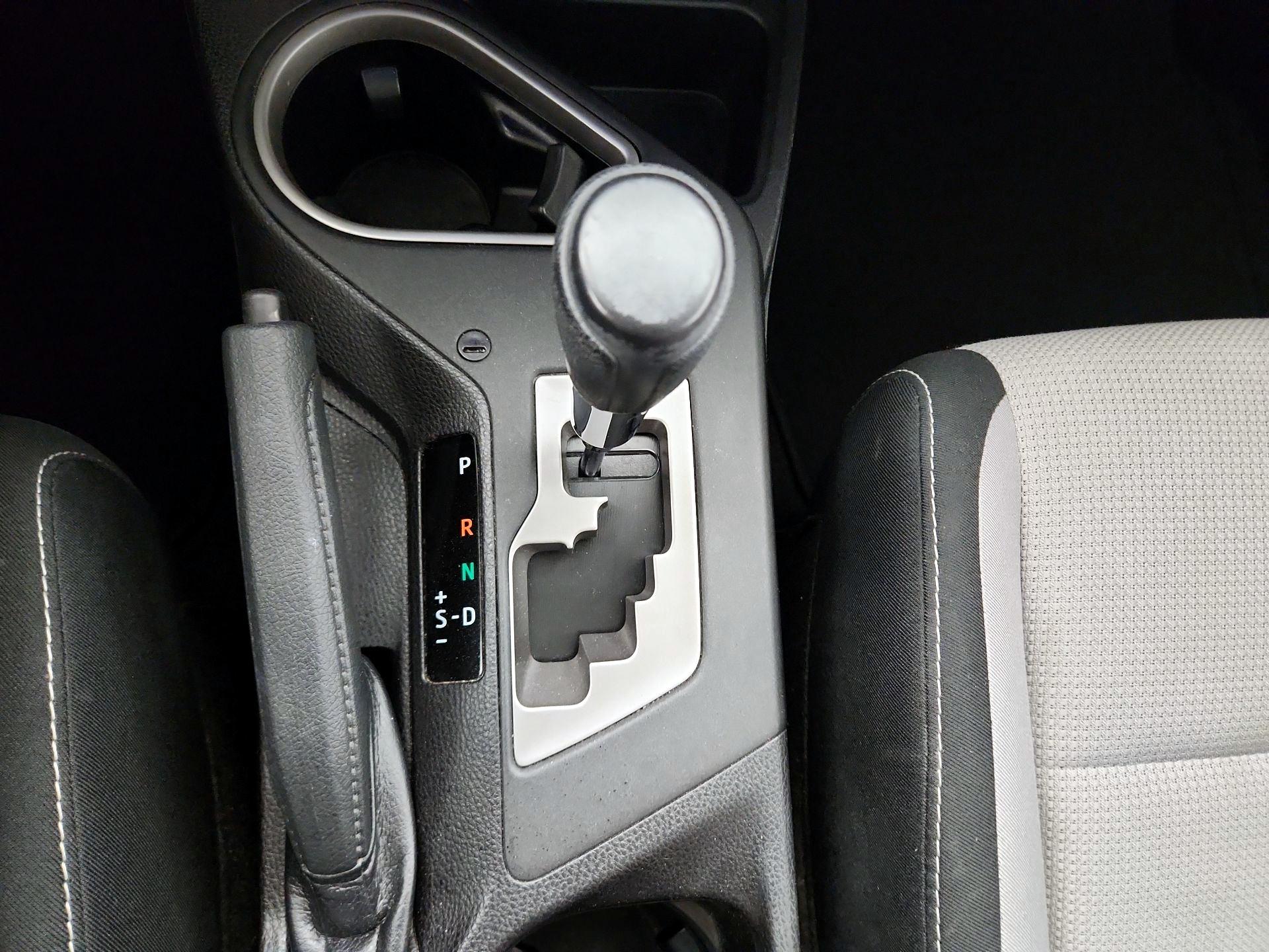 Thumbnail: 2017 Toyota RAV4 - 17