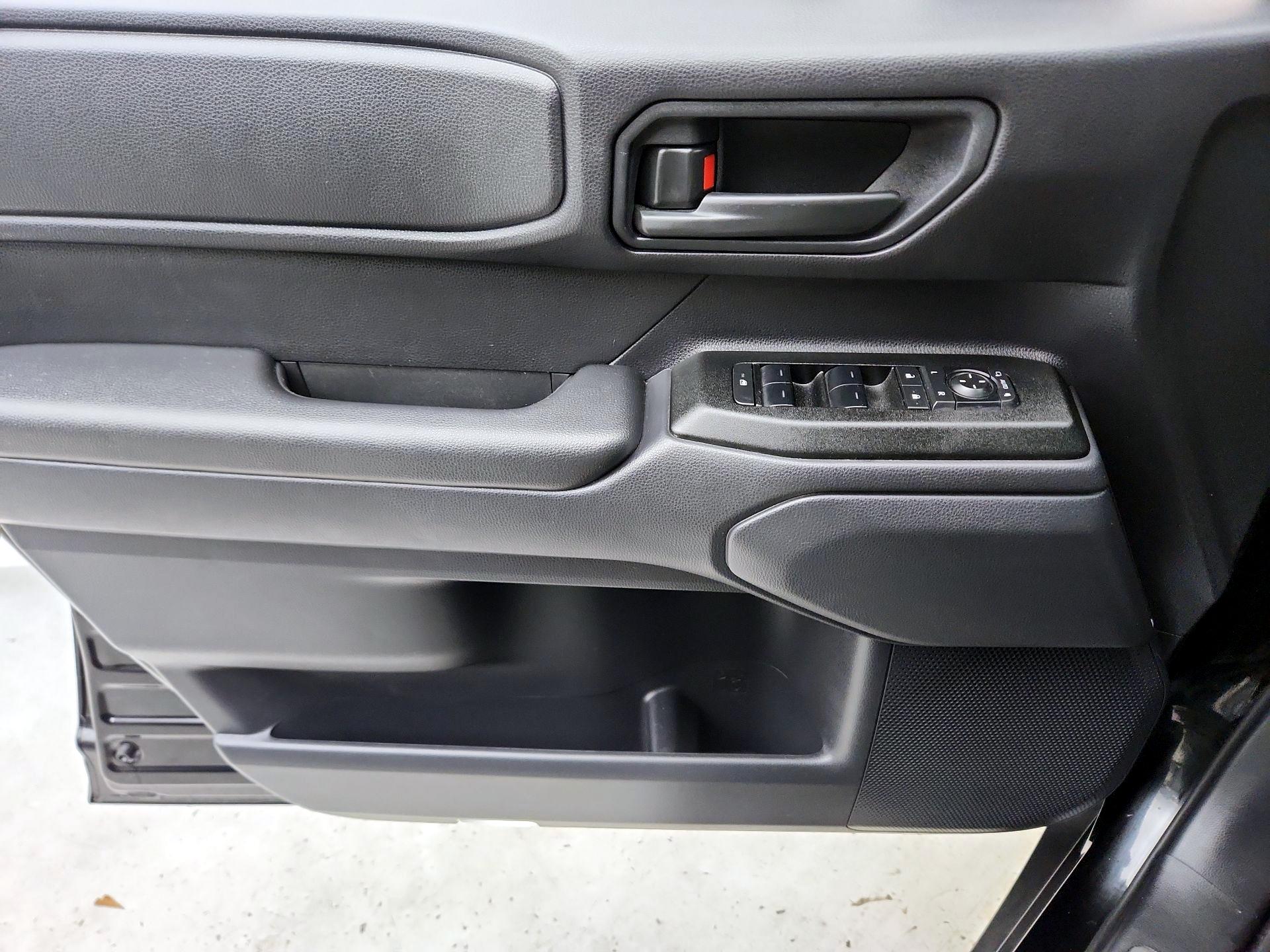 Thumbnail: 2025 Toyota Land Cruiser - 12