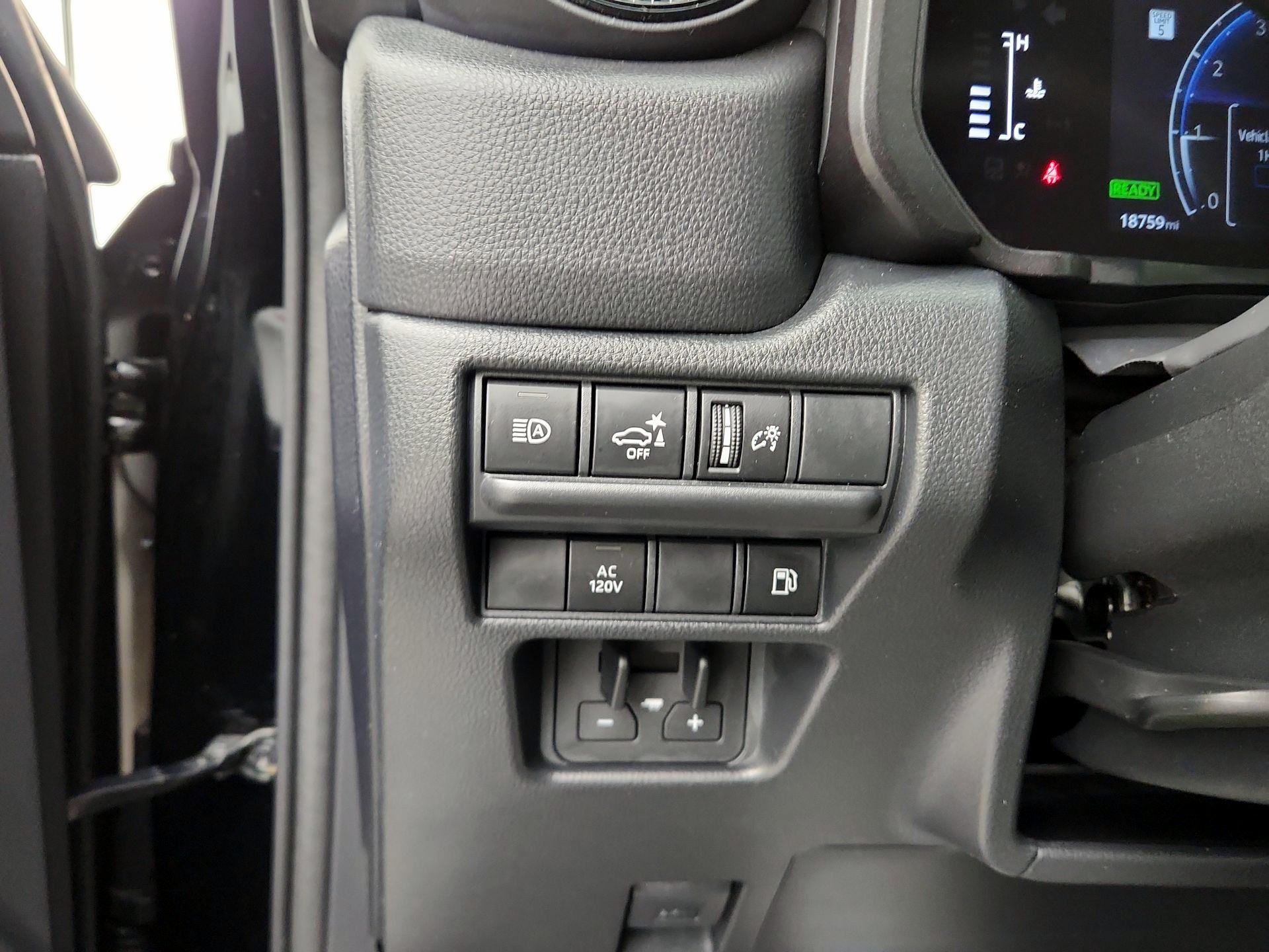 Thumbnail: 2025 Toyota Land Cruiser - 13