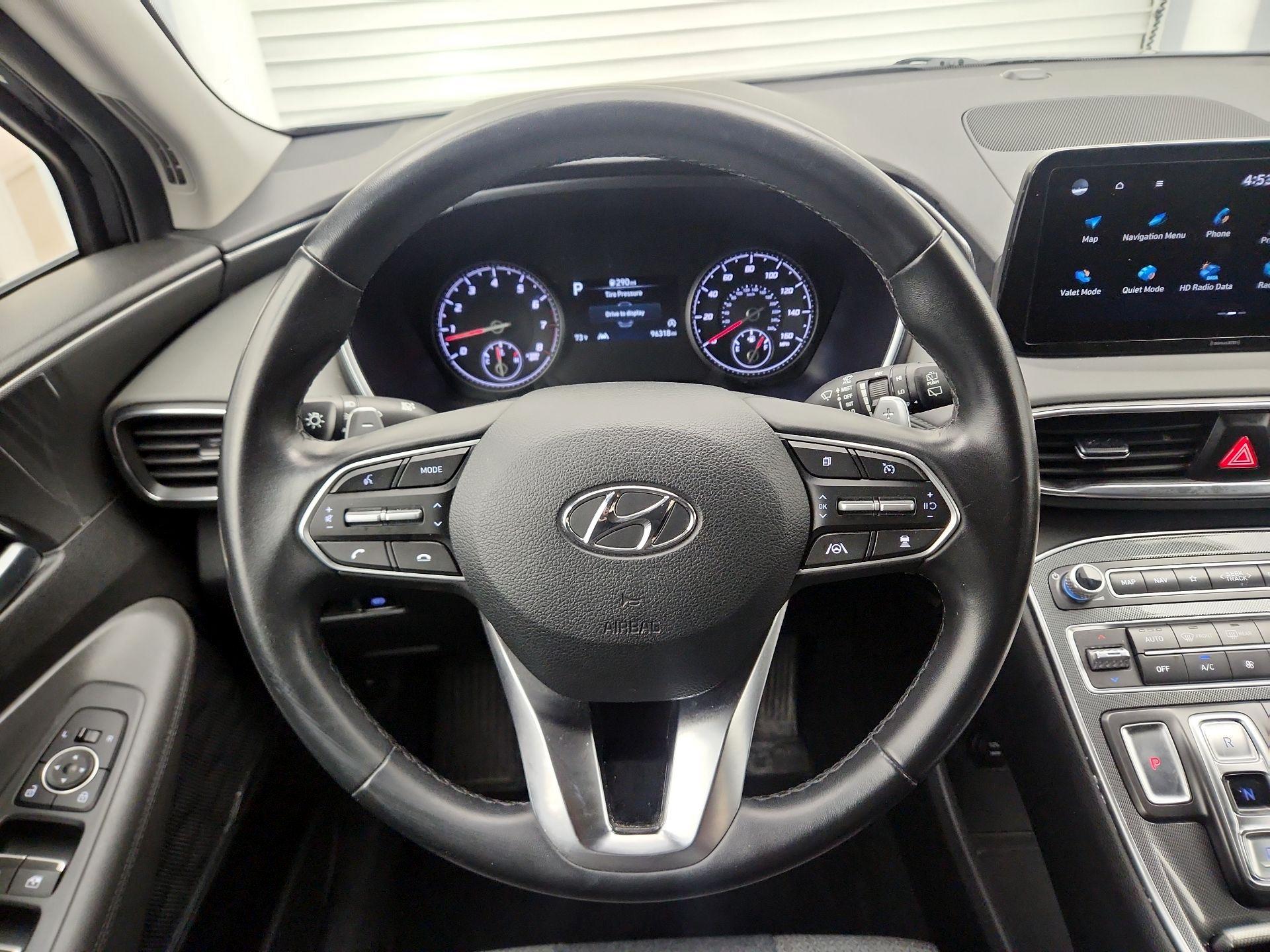 Thumbnail: 2023 Hyundai Santa Fe - 10