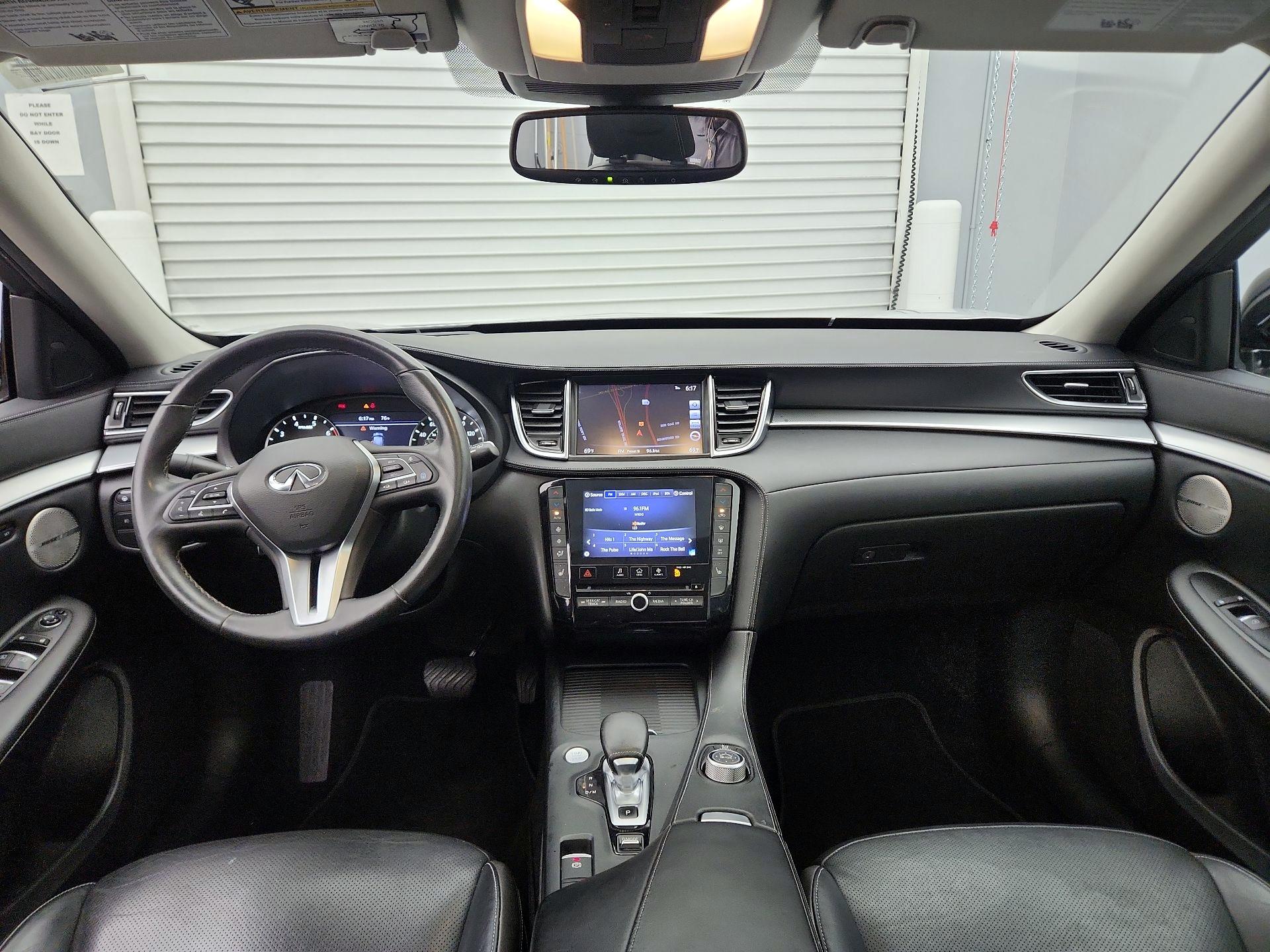 Thumbnail: 2019 INFINITI QX50 - 9