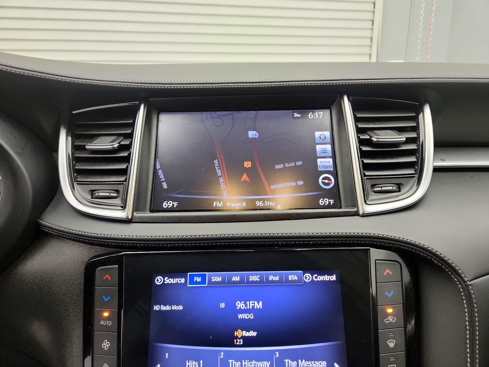 Thumbnail: 2019 INFINITI QX50 - 14