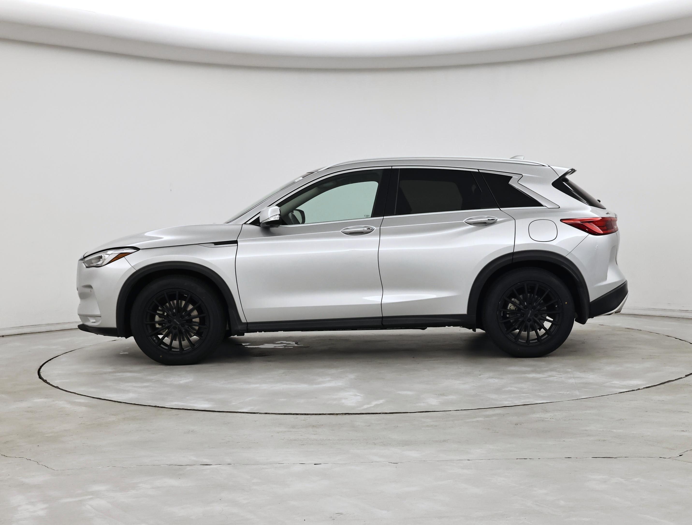 Thumbnail: 2019 INFINITI QX50 - 3