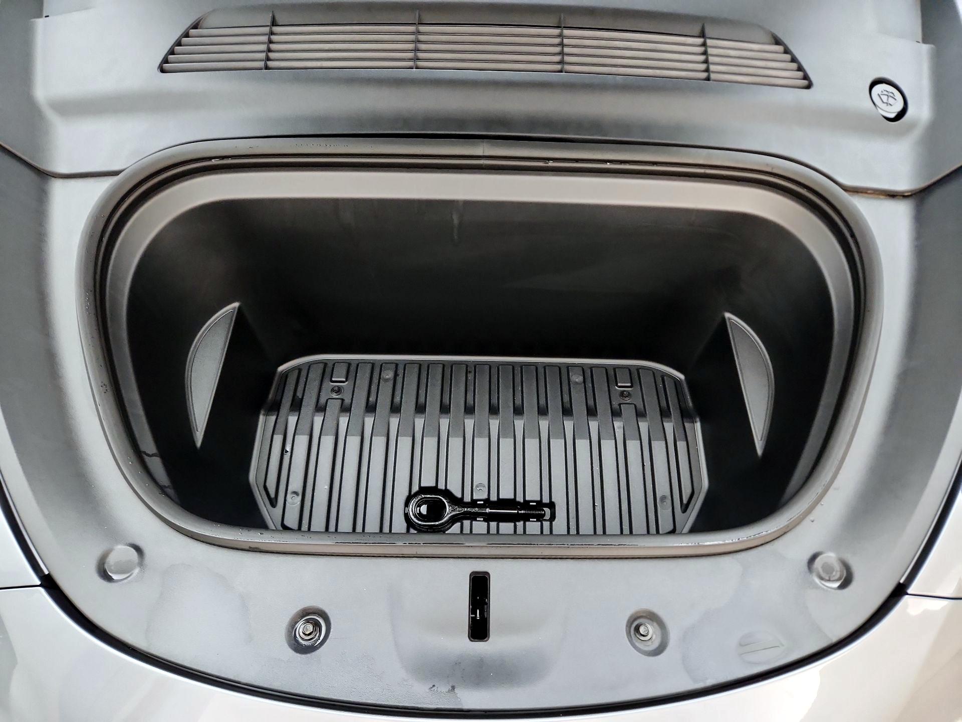 Thumbnail: 2024 Tesla Model Y - 20