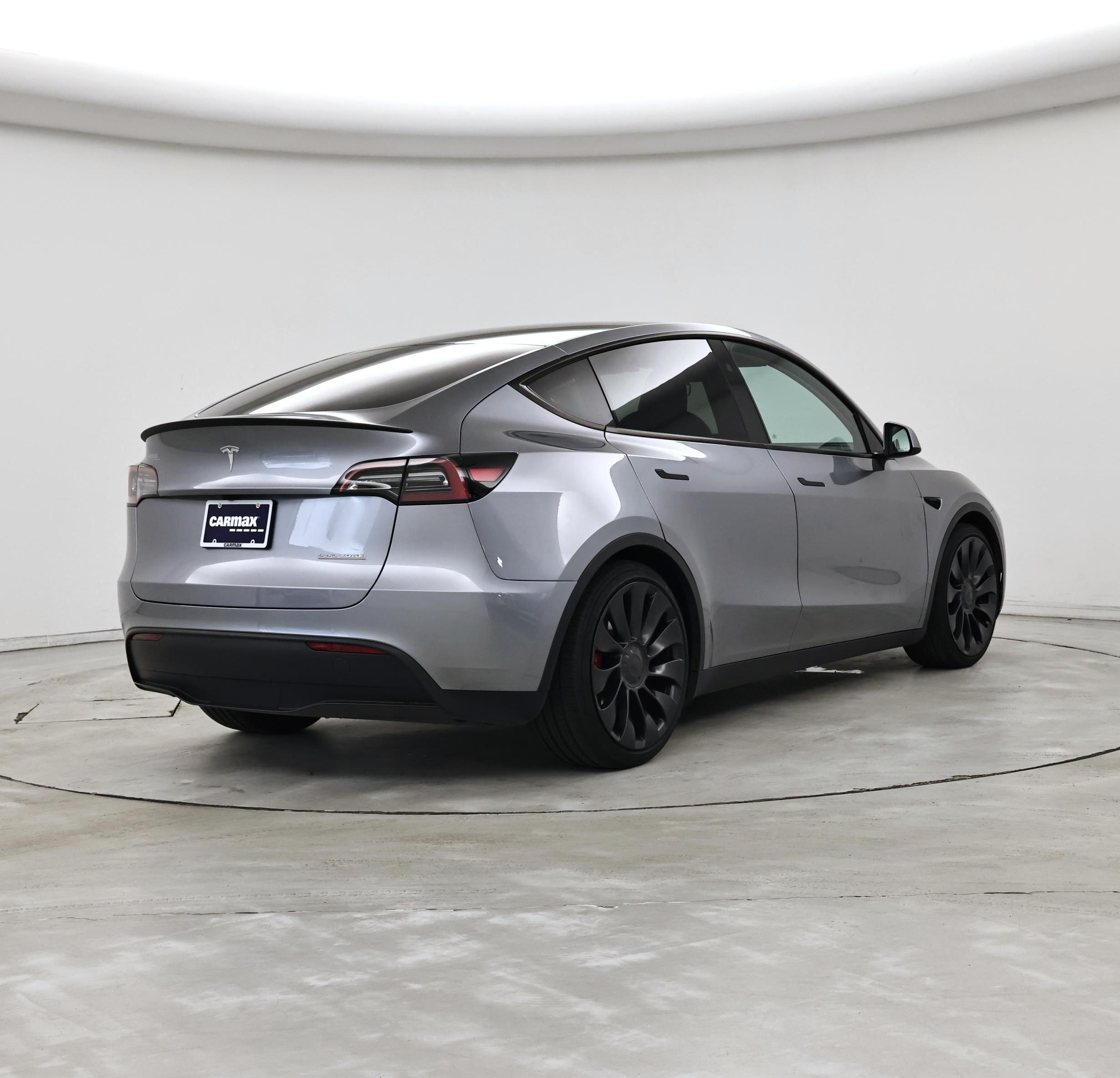 Thumbnail: 2024 Tesla Model Y - 8