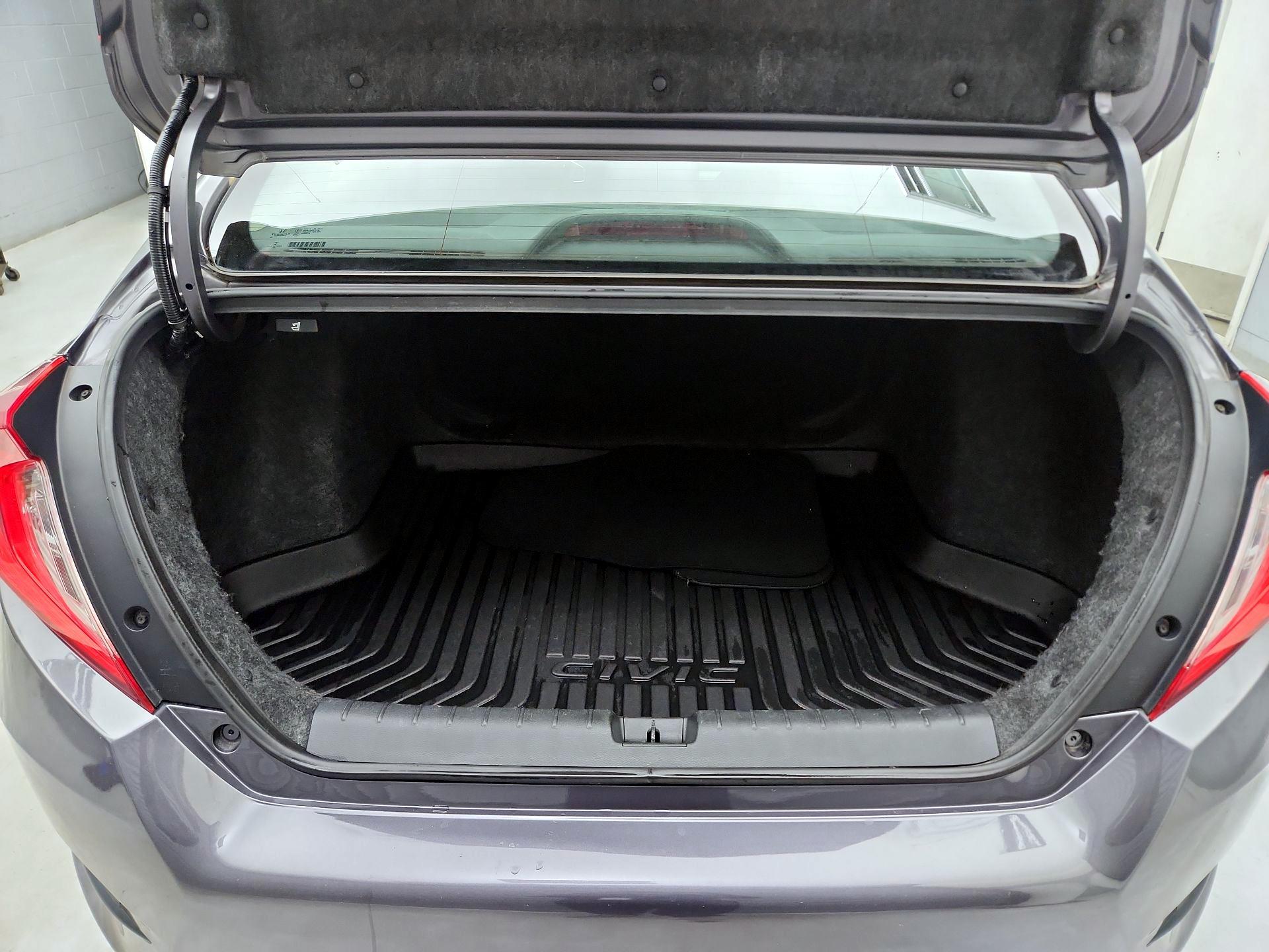 Thumbnail: 2016 Honda Civic - 20