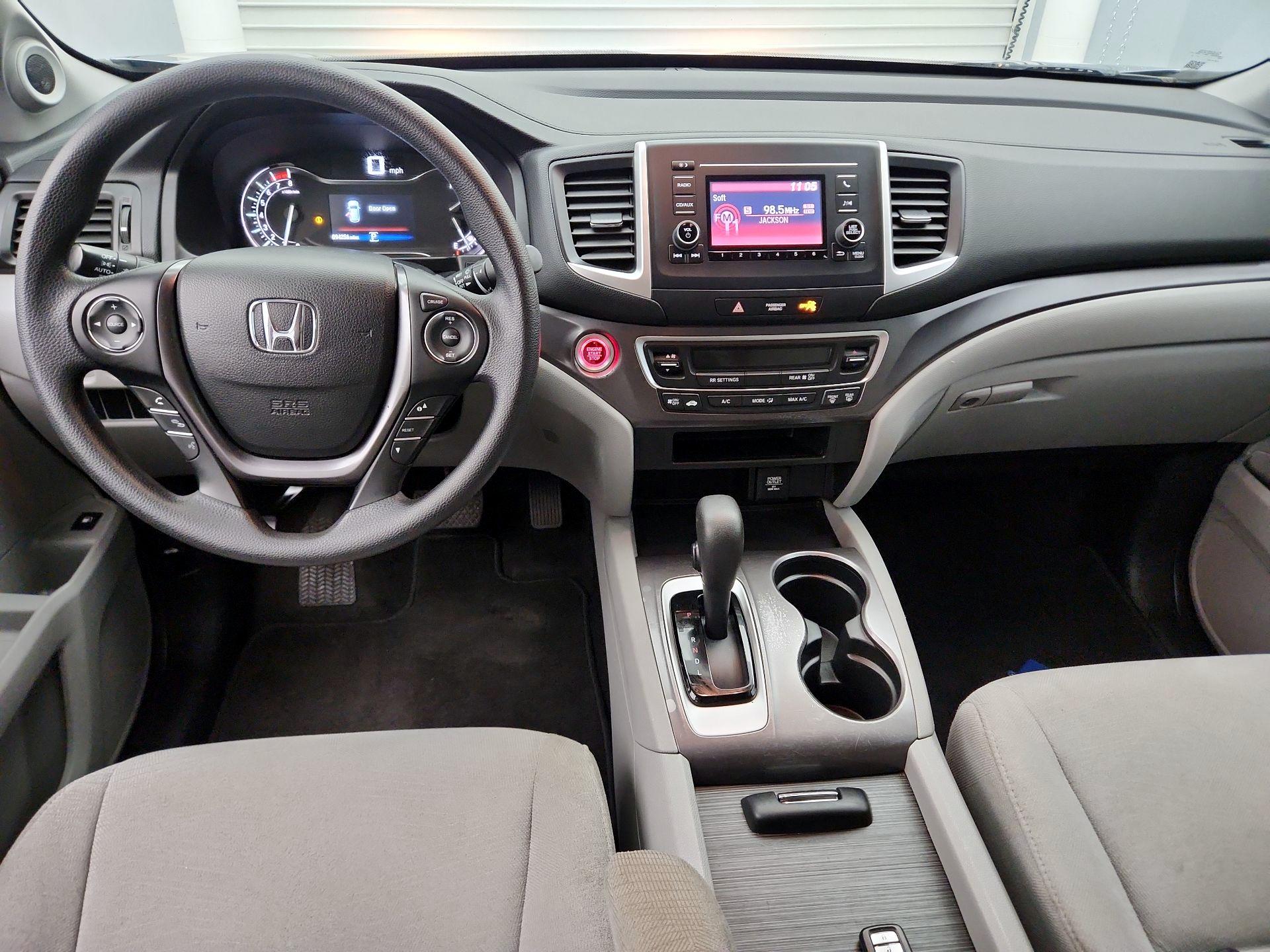 Thumbnail: 2016 Honda Pilot - 9