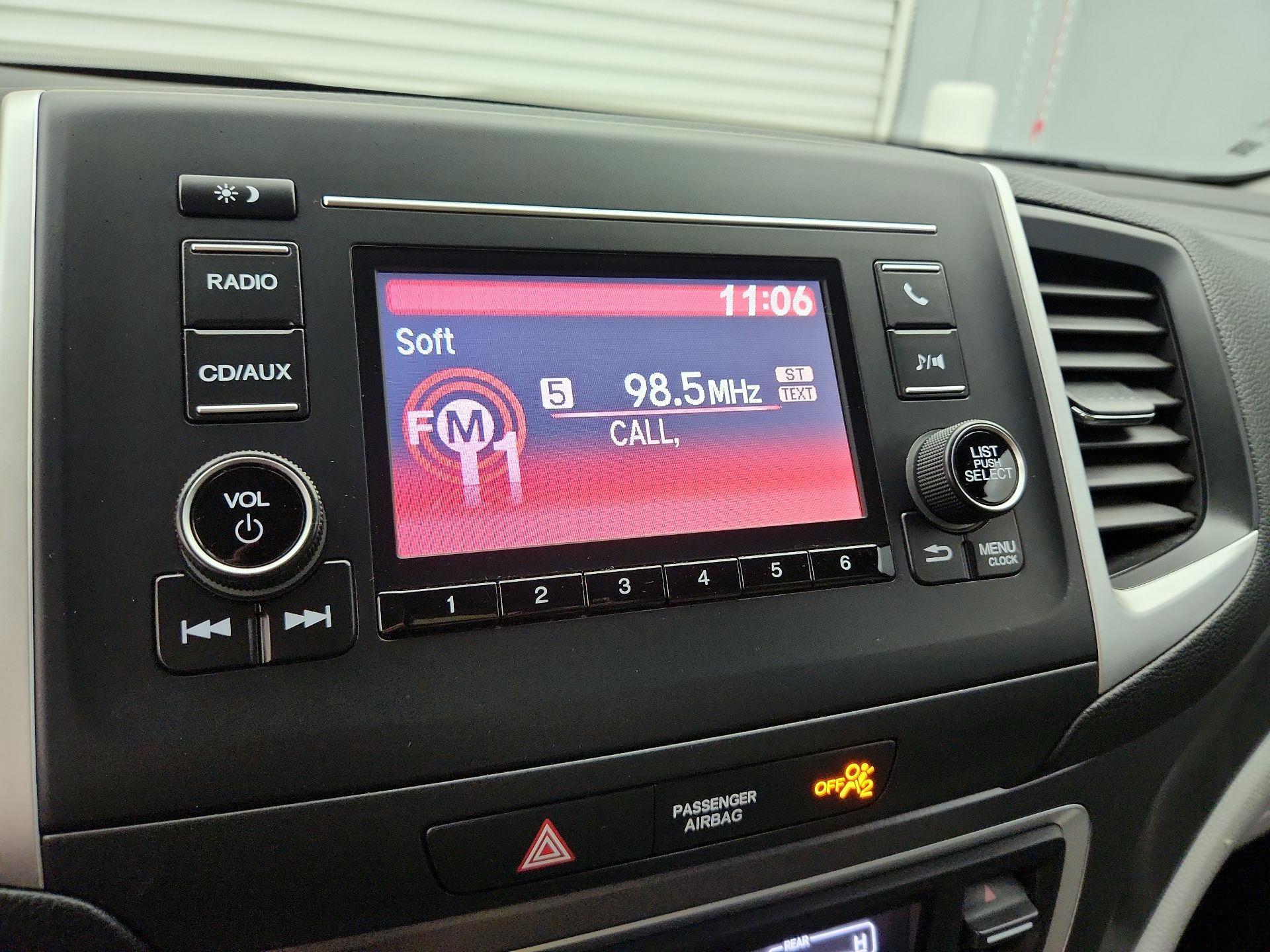 Thumbnail: 2016 Honda Pilot - 15