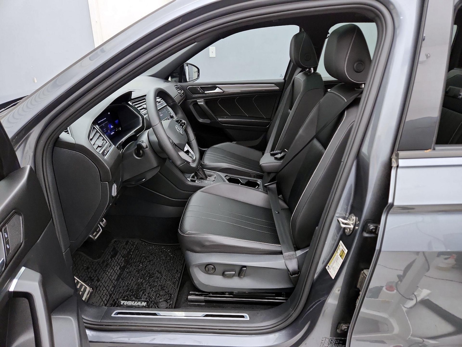 2022 Volkswagen Tiguan SE R-LINE BLACK - Photo 12