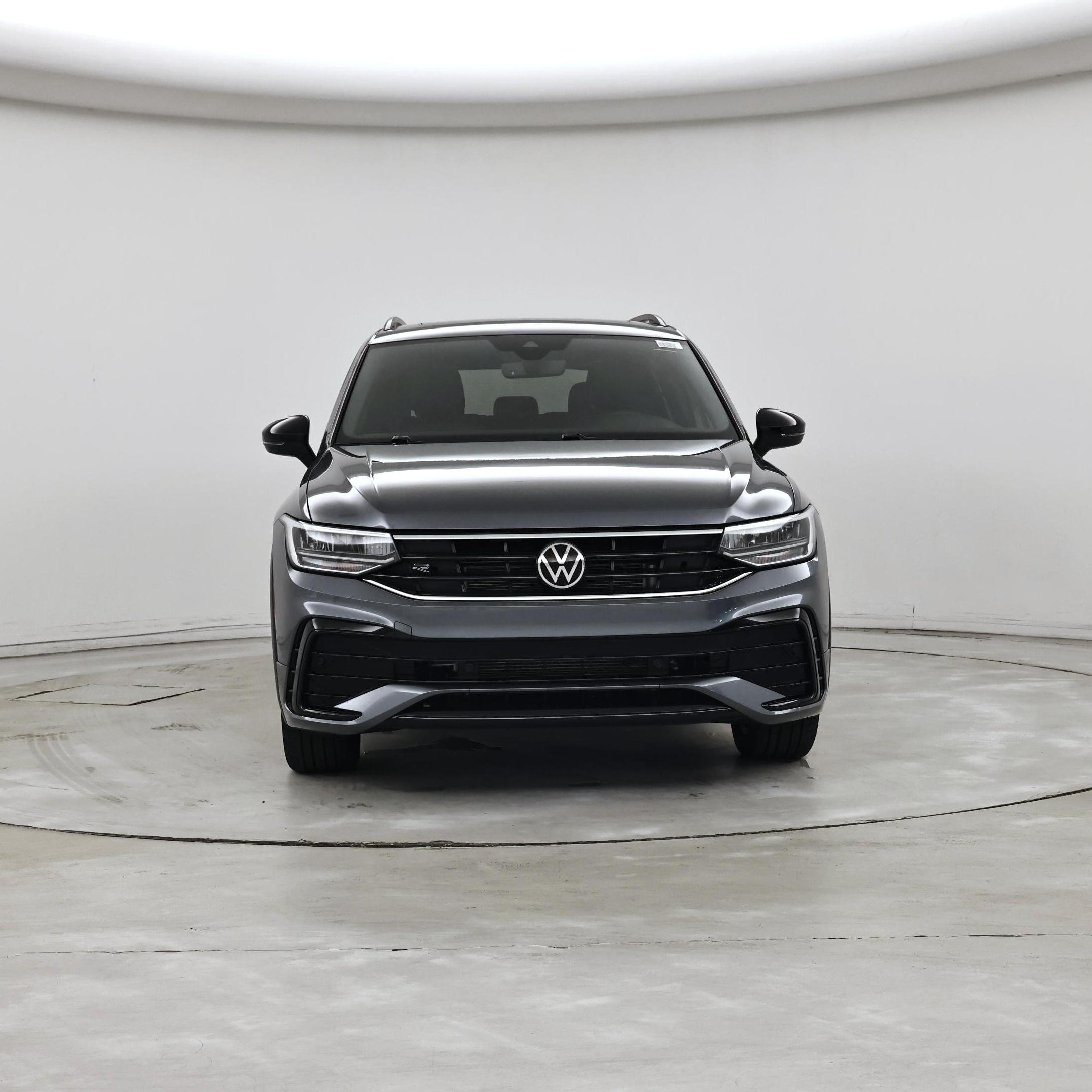 Thumbnail: 2022 Volkswagen Tiguan - 5