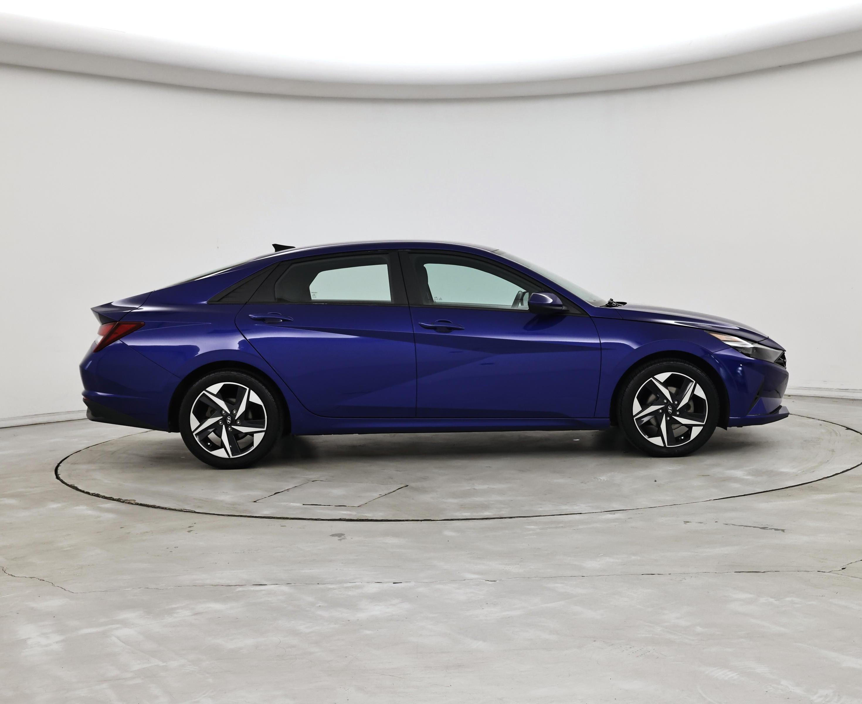 Thumbnail: 2023 Hyundai Elantra - 7