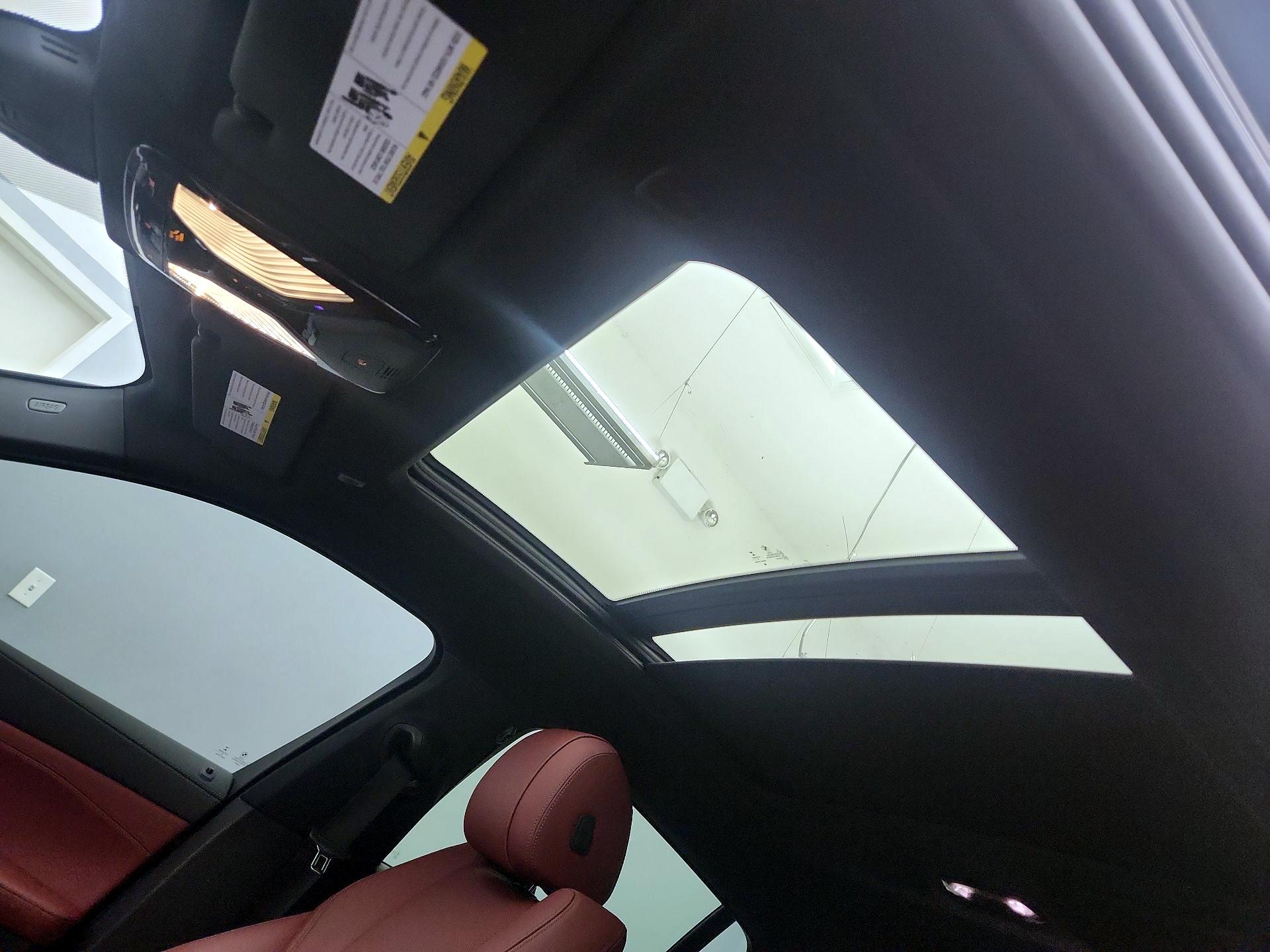 Thumbnail: 2022 BMW X6 - 20