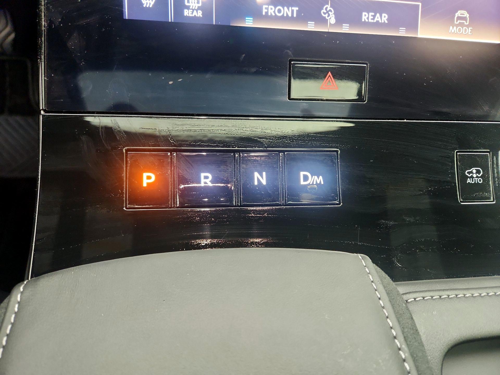 Thumbnail: 2025 INFINITI QX80 - 17