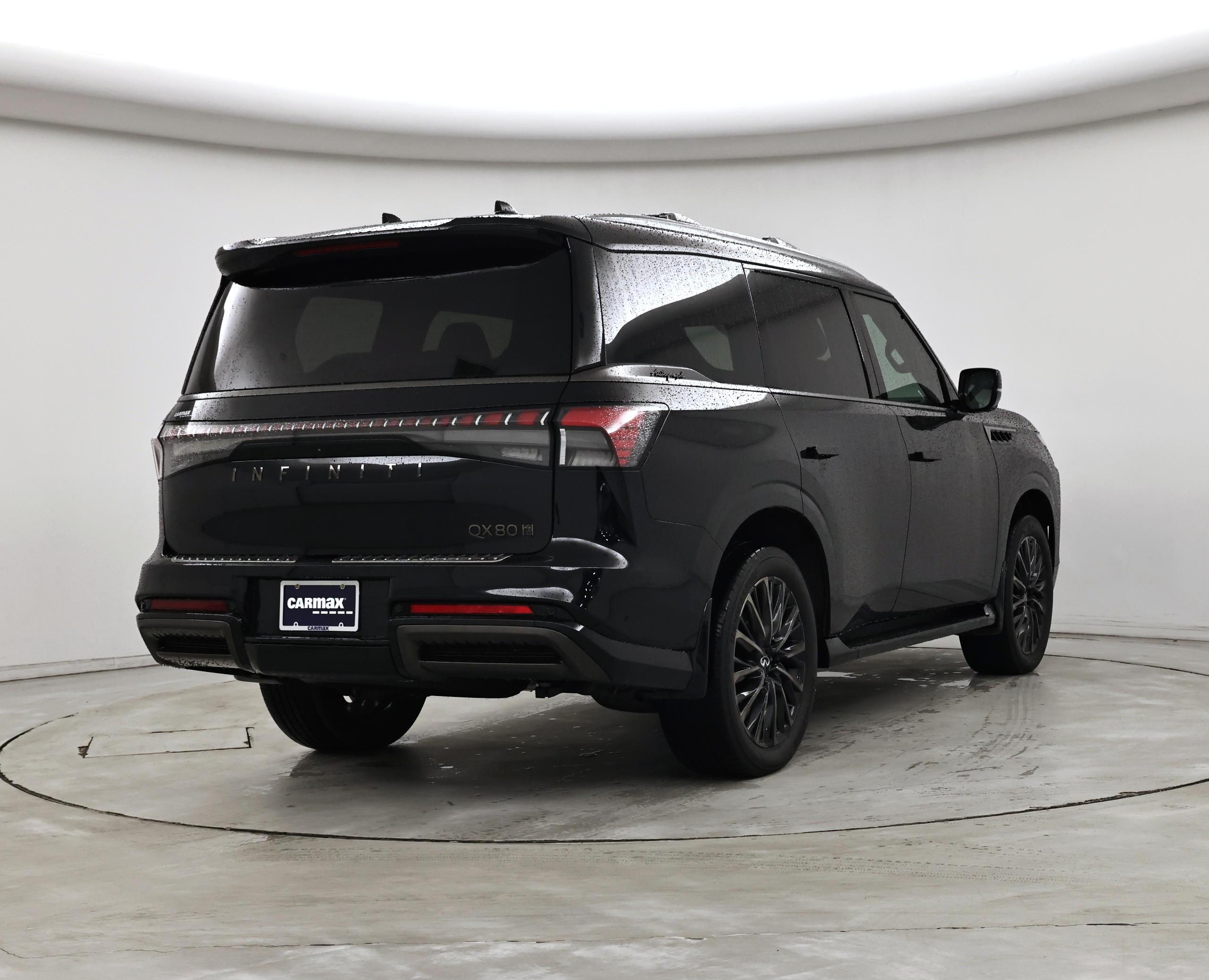 Thumbnail: 2025 INFINITI QX80 - 8