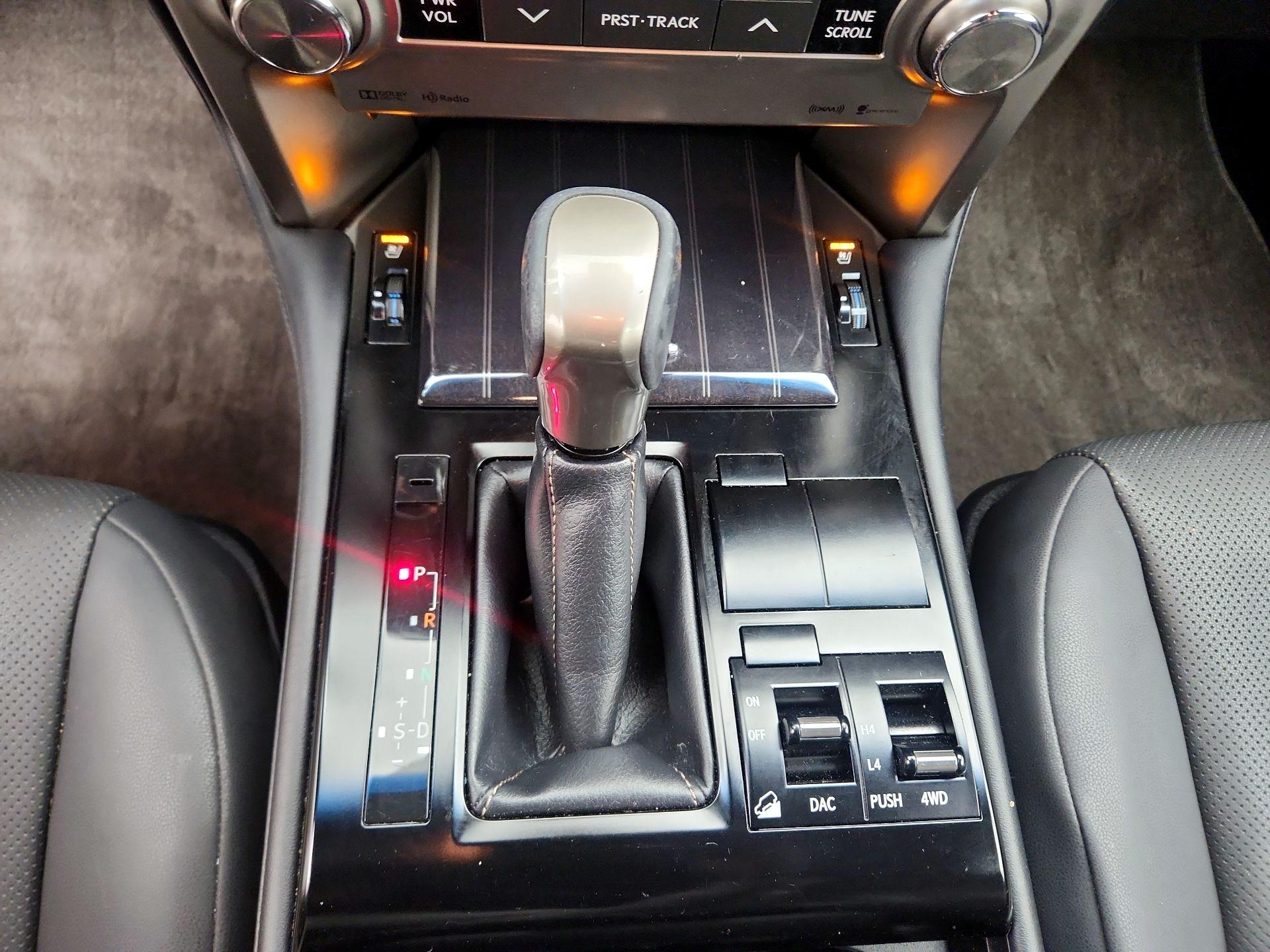 Thumbnail: 2021 Lexus GX - 18