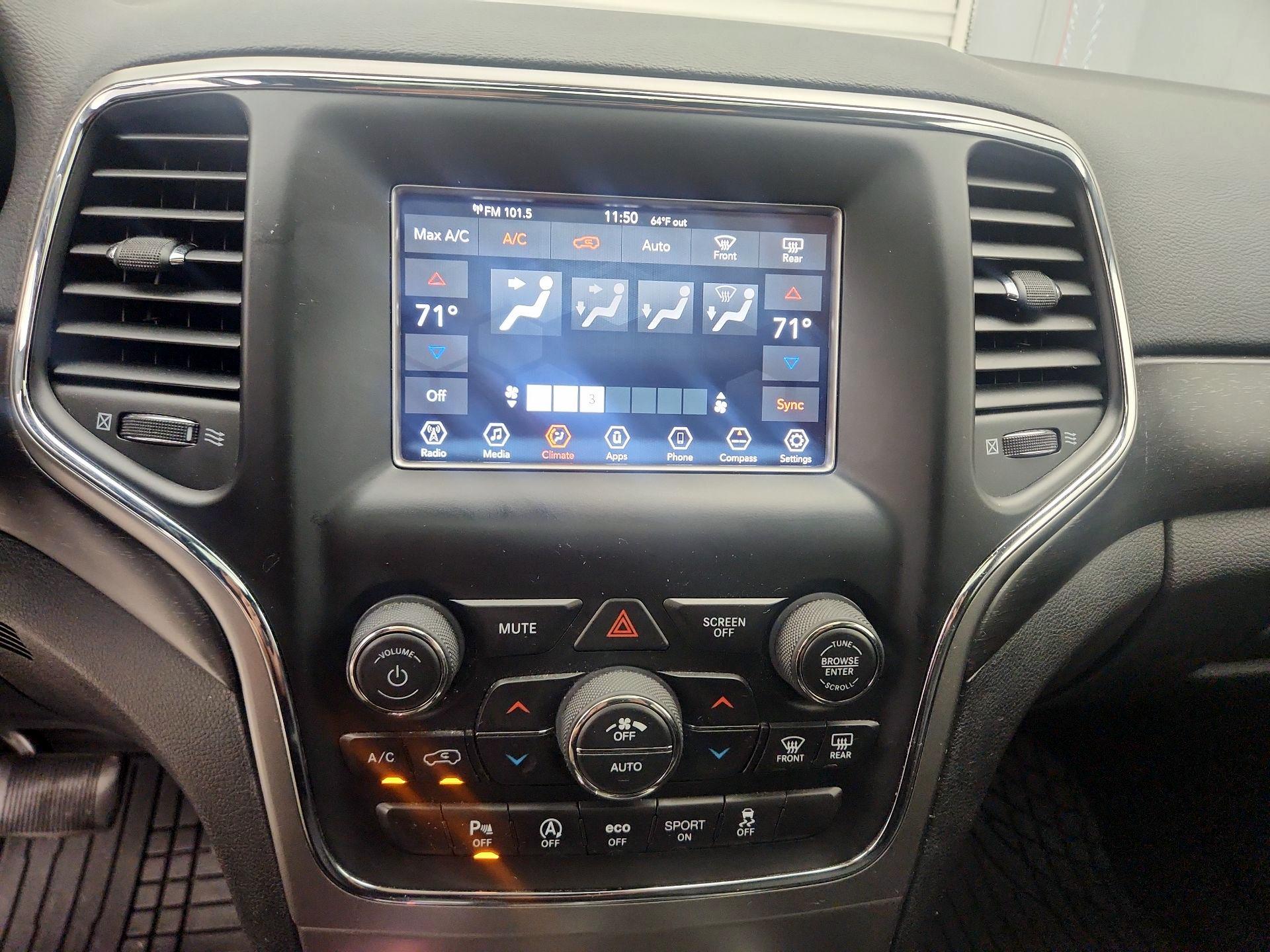 Thumbnail: 2018 Jeep Grand Cherokee - 16