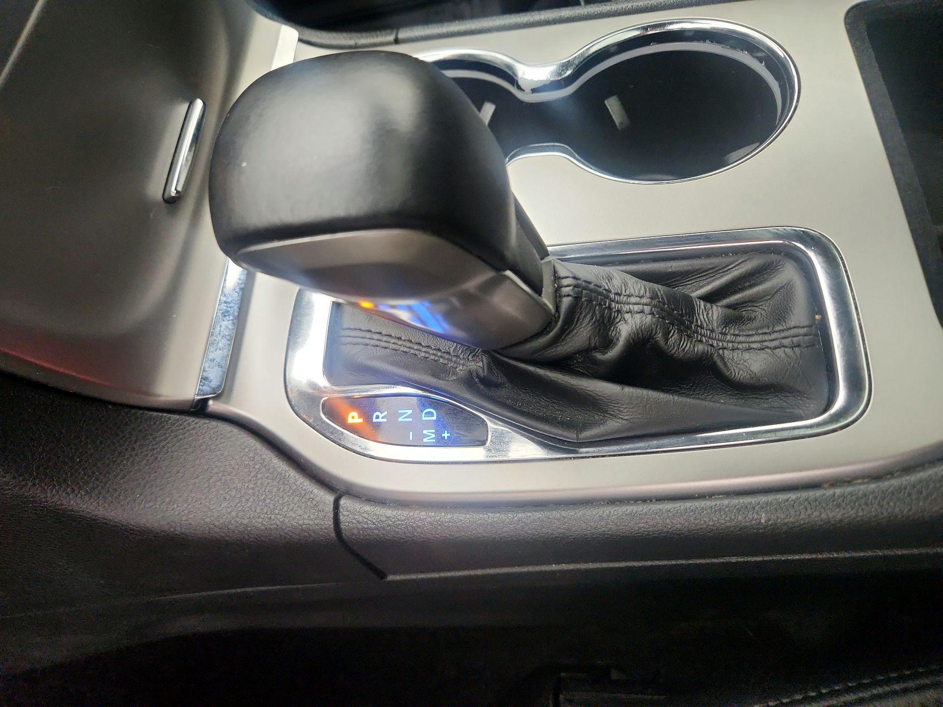 Thumbnail: 2018 Jeep Grand Cherokee - 17