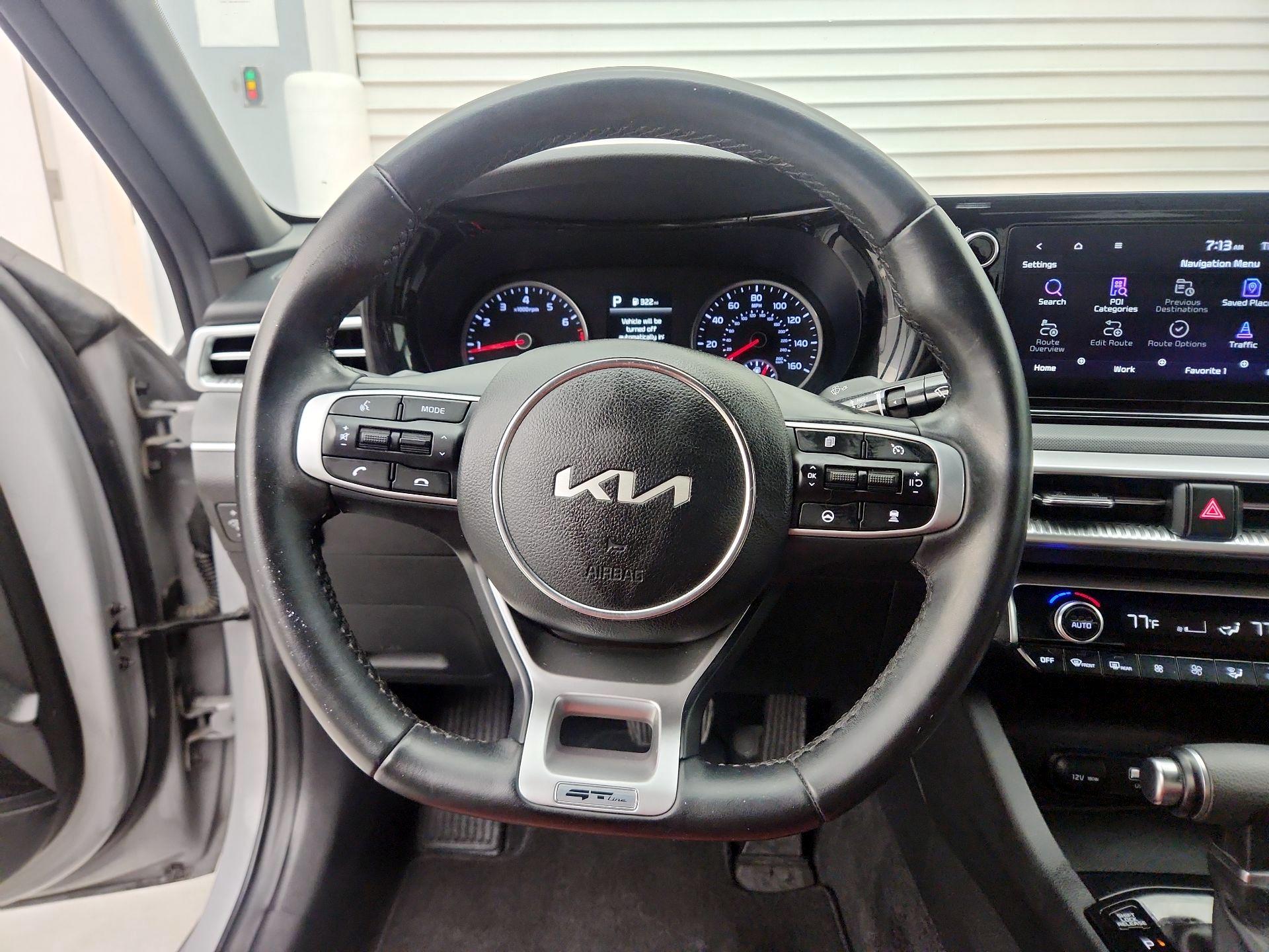 Thumbnail: 2023 Kia K5 - 10