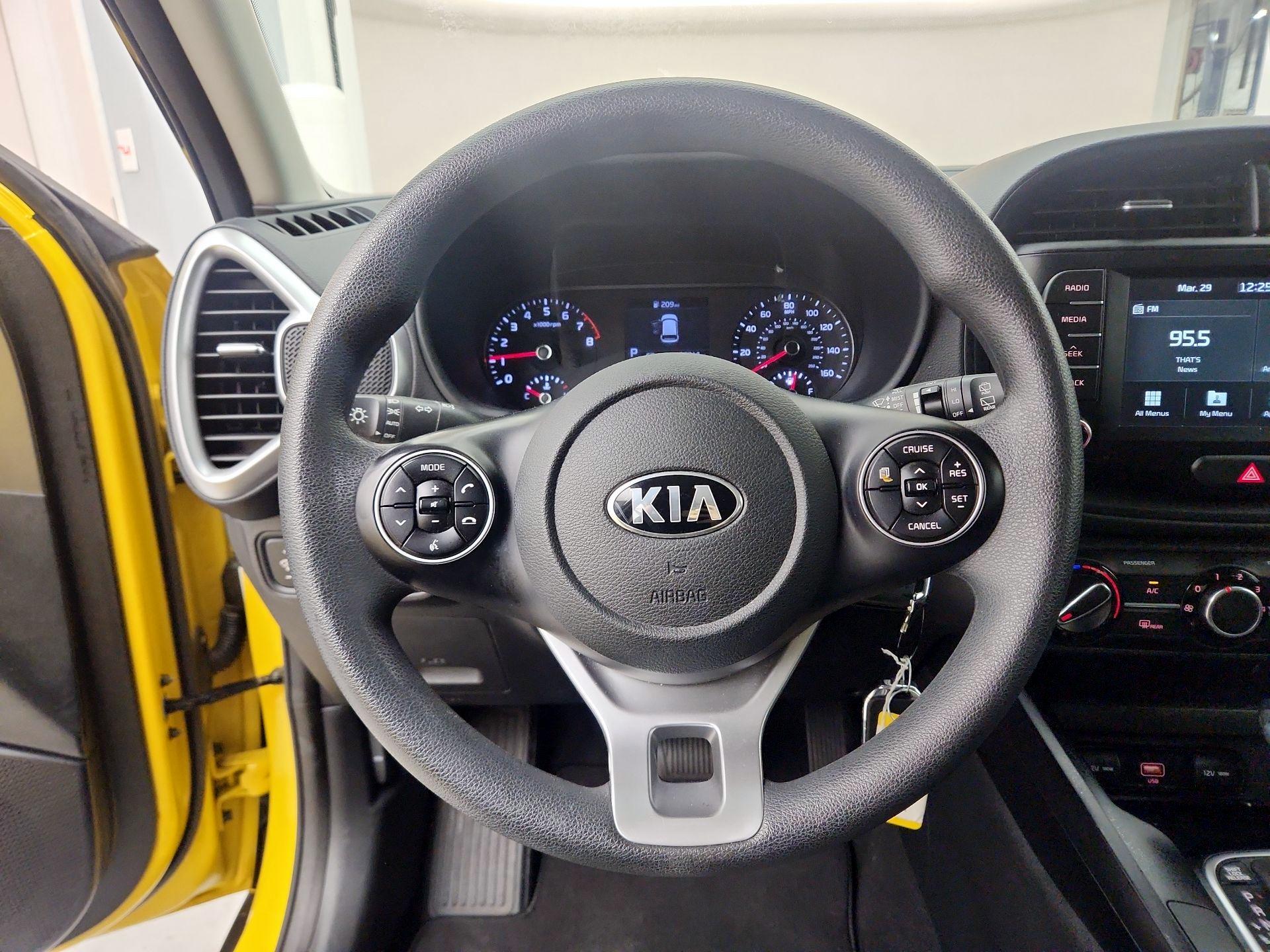 Thumbnail: 2020 Kia Soul - 10