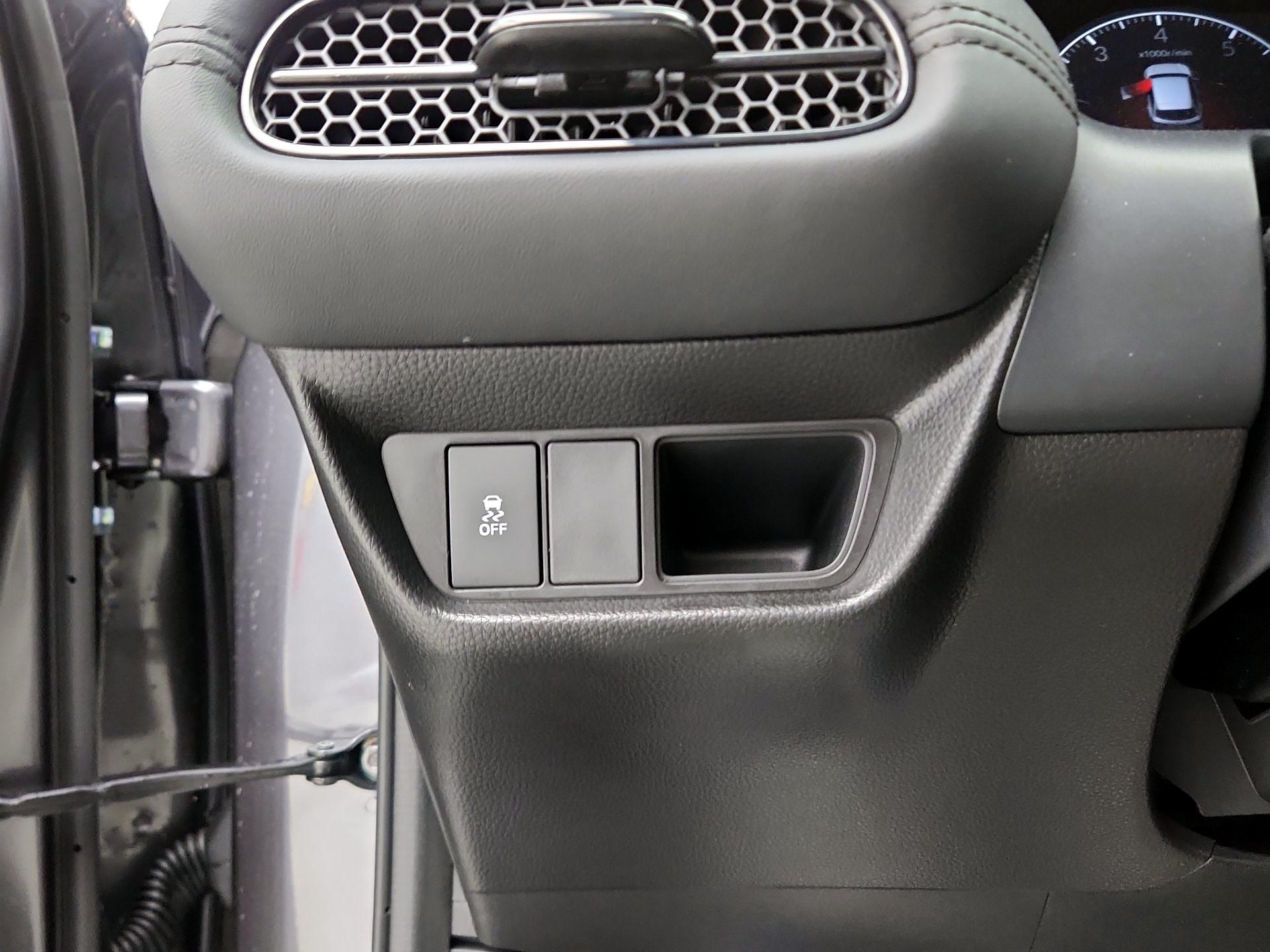 Thumbnail: 2026 Honda HR-V - 13