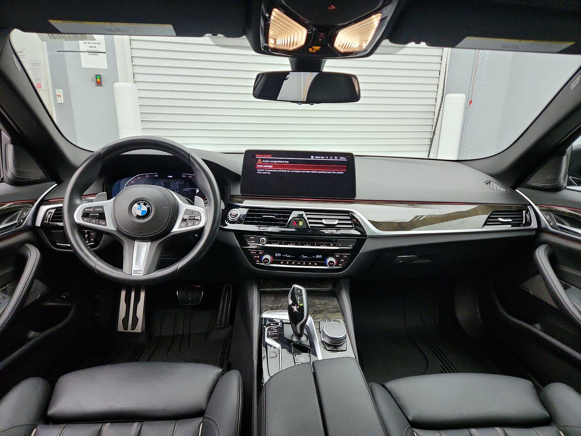 Thumbnail: 2021 BMW 5 Series - 9