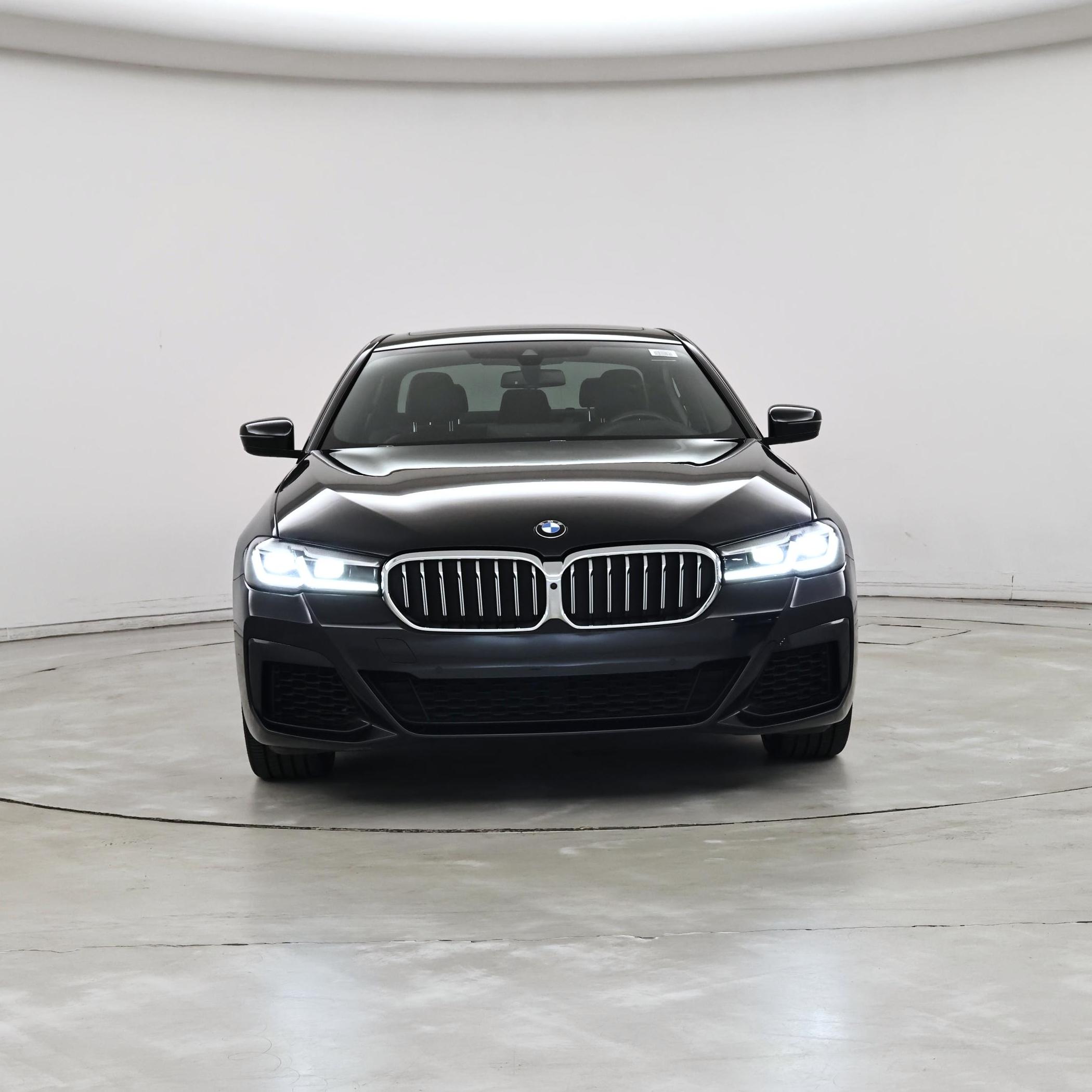 Thumbnail: 2021 BMW 5 Series - 5