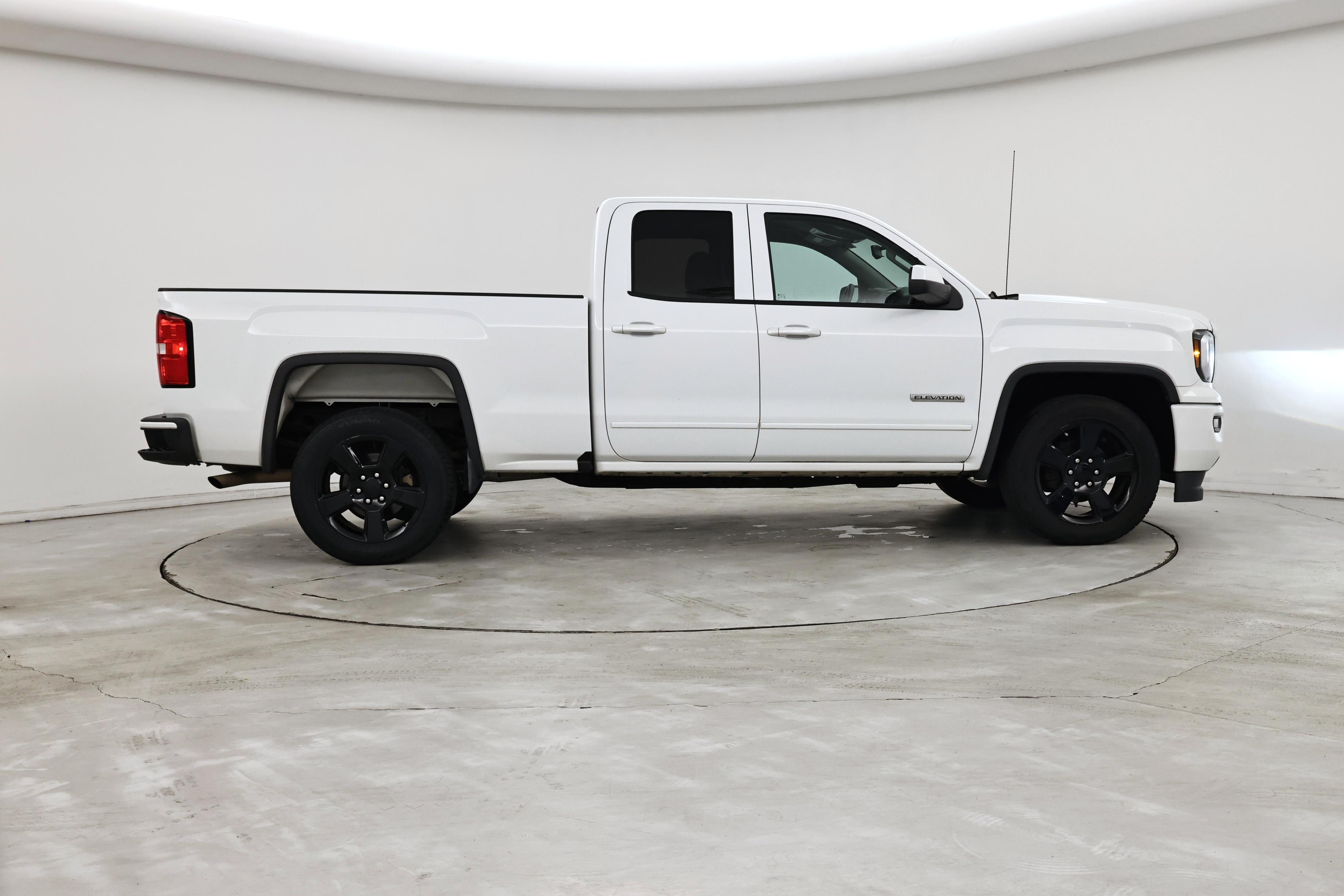 Thumbnail: 2017 GMC Sierra 1500 - 7