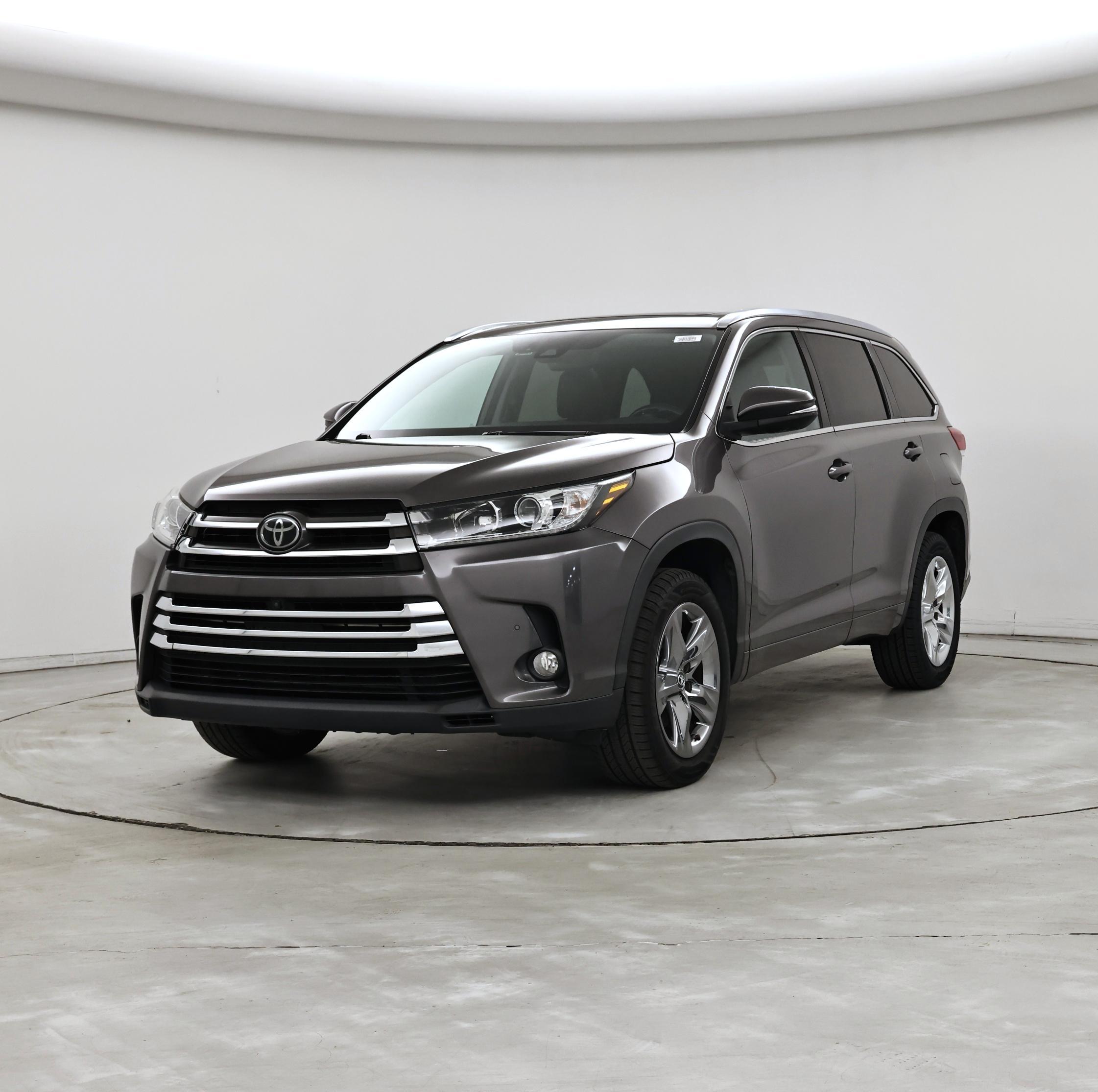 Thumbnail: 2017 Toyota Highlander - 4