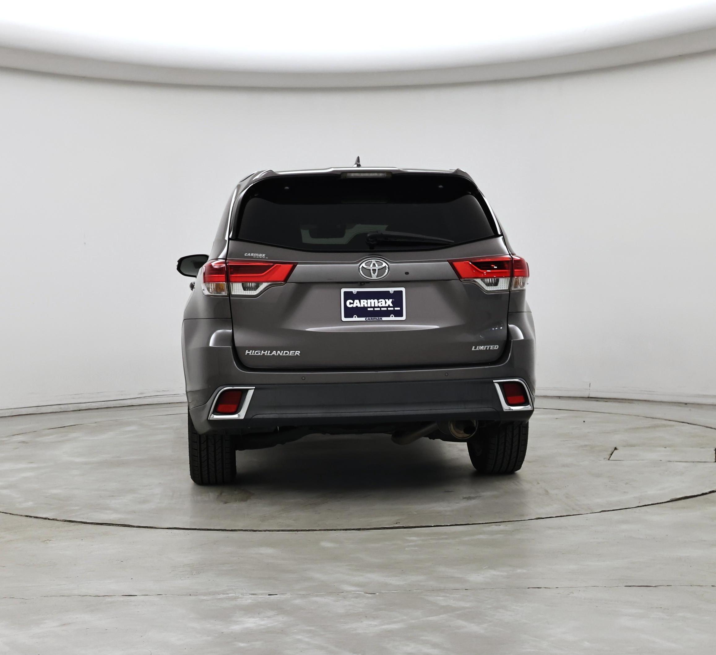 Thumbnail: 2017 Toyota Highlander - 6