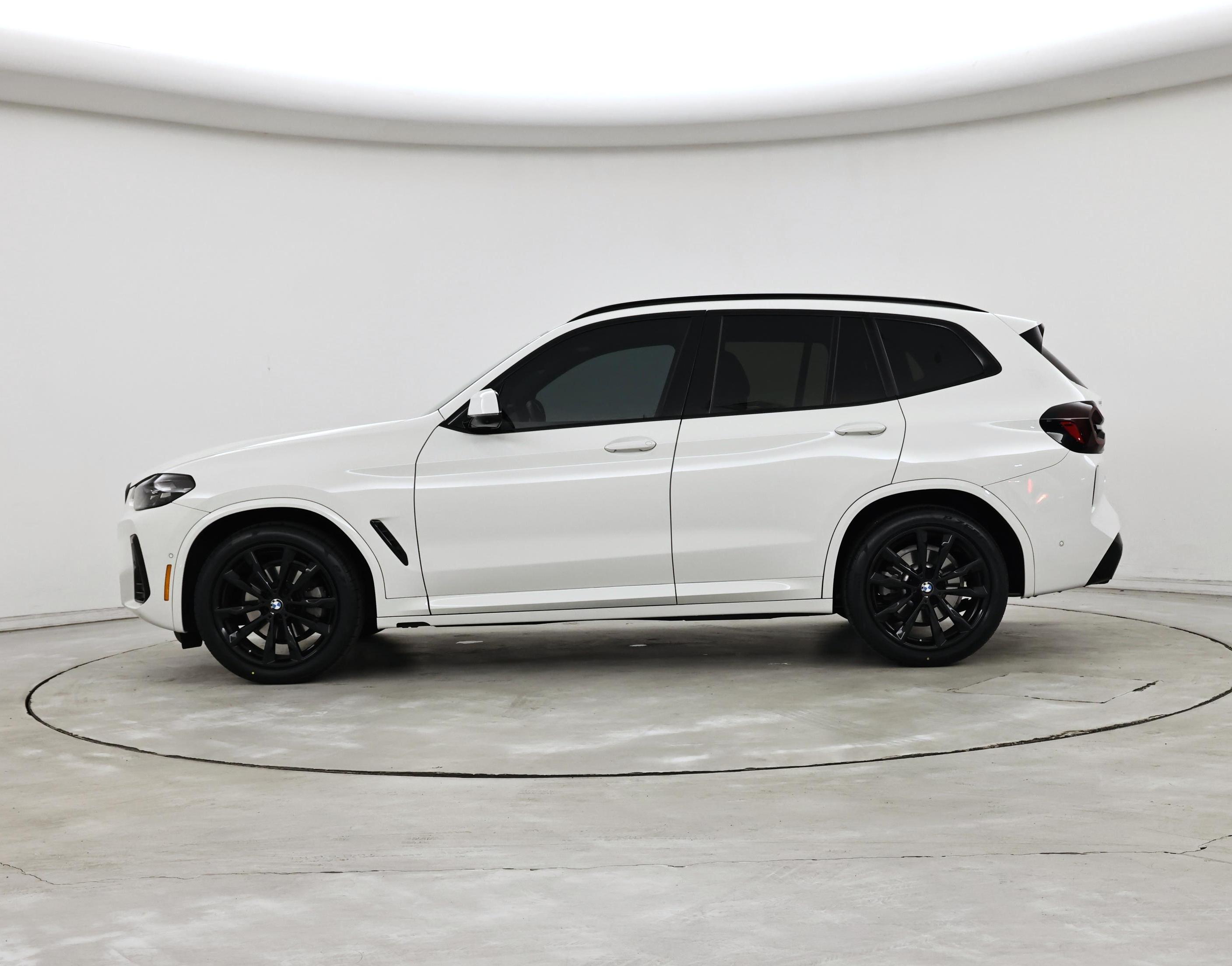 Thumbnail: 2024 BMW X3 - 3