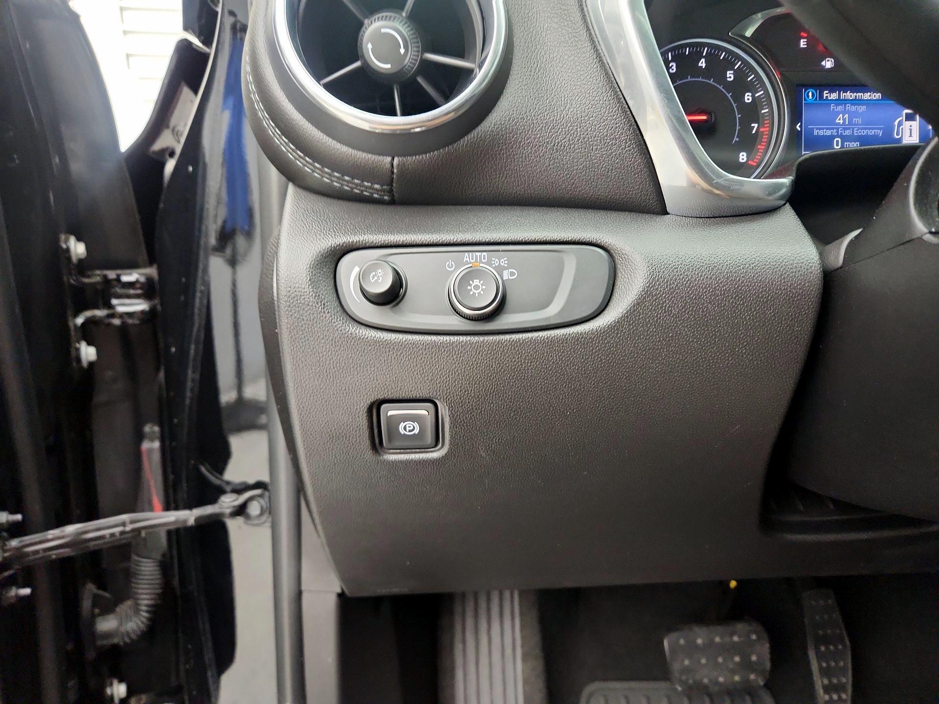 Thumbnail: 2020 Chevrolet Blazer - 13