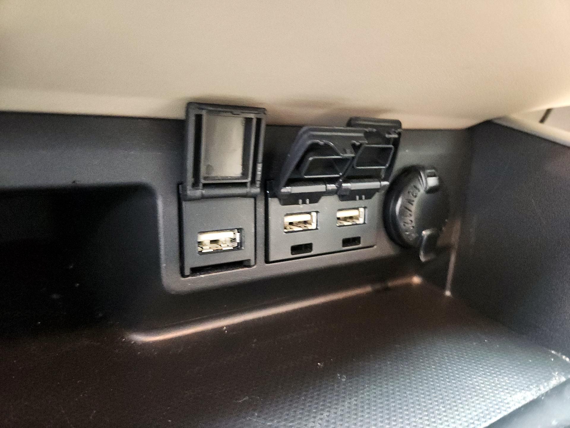 Thumbnail: 2021 Toyota Highlander - 19