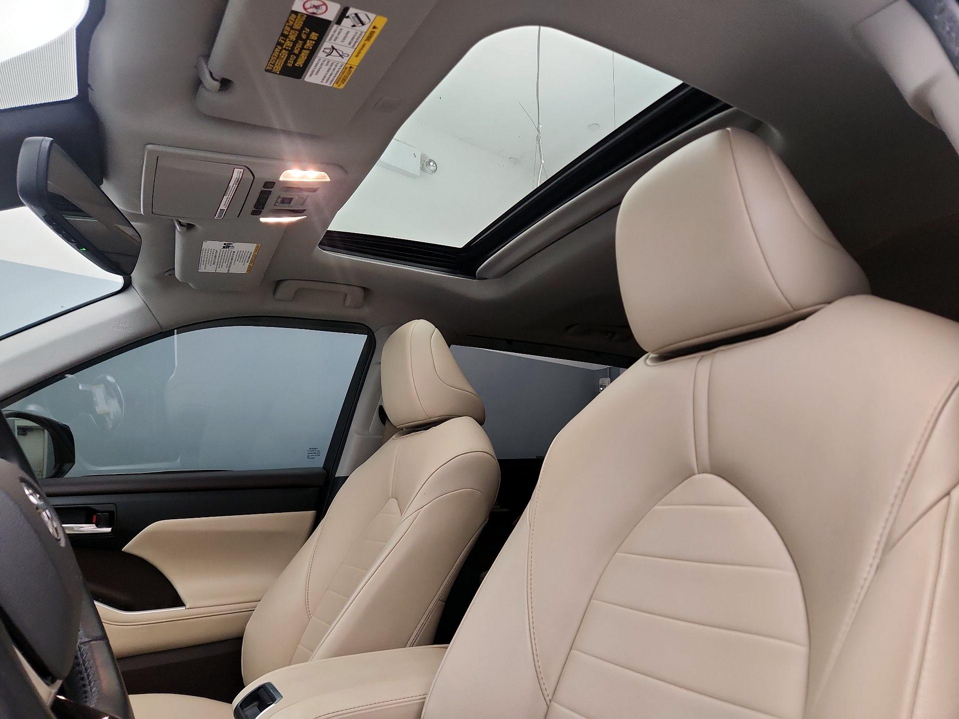 Thumbnail: 2021 Toyota Highlander - 20