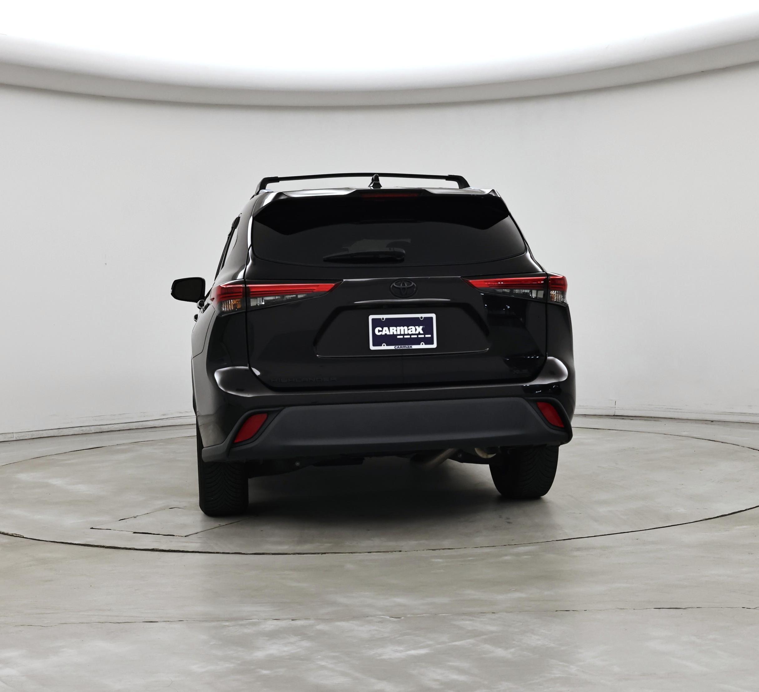 Thumbnail: 2021 Toyota Highlander - 6