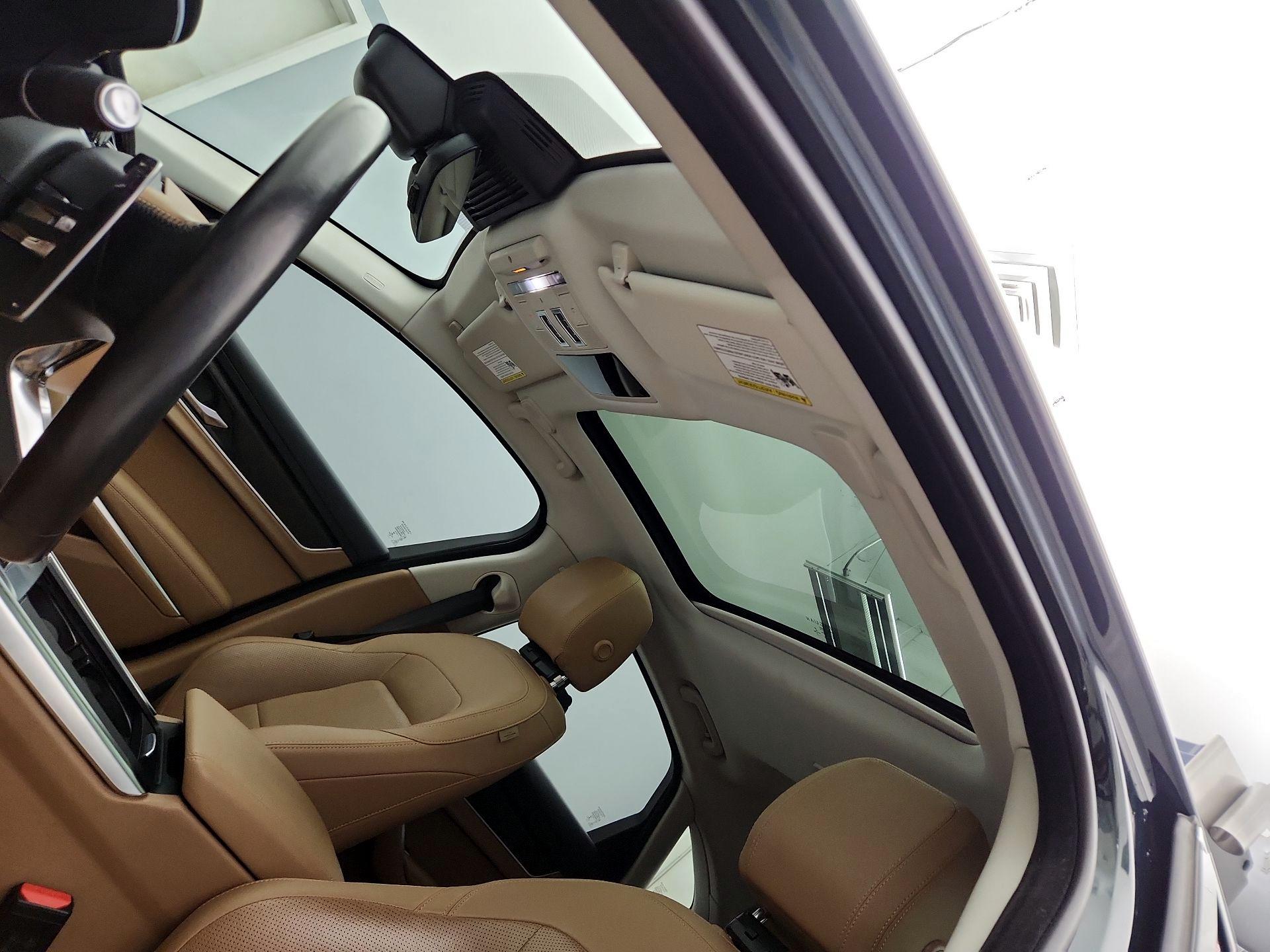 Thumbnail: 2023 Jaguar XF - 20