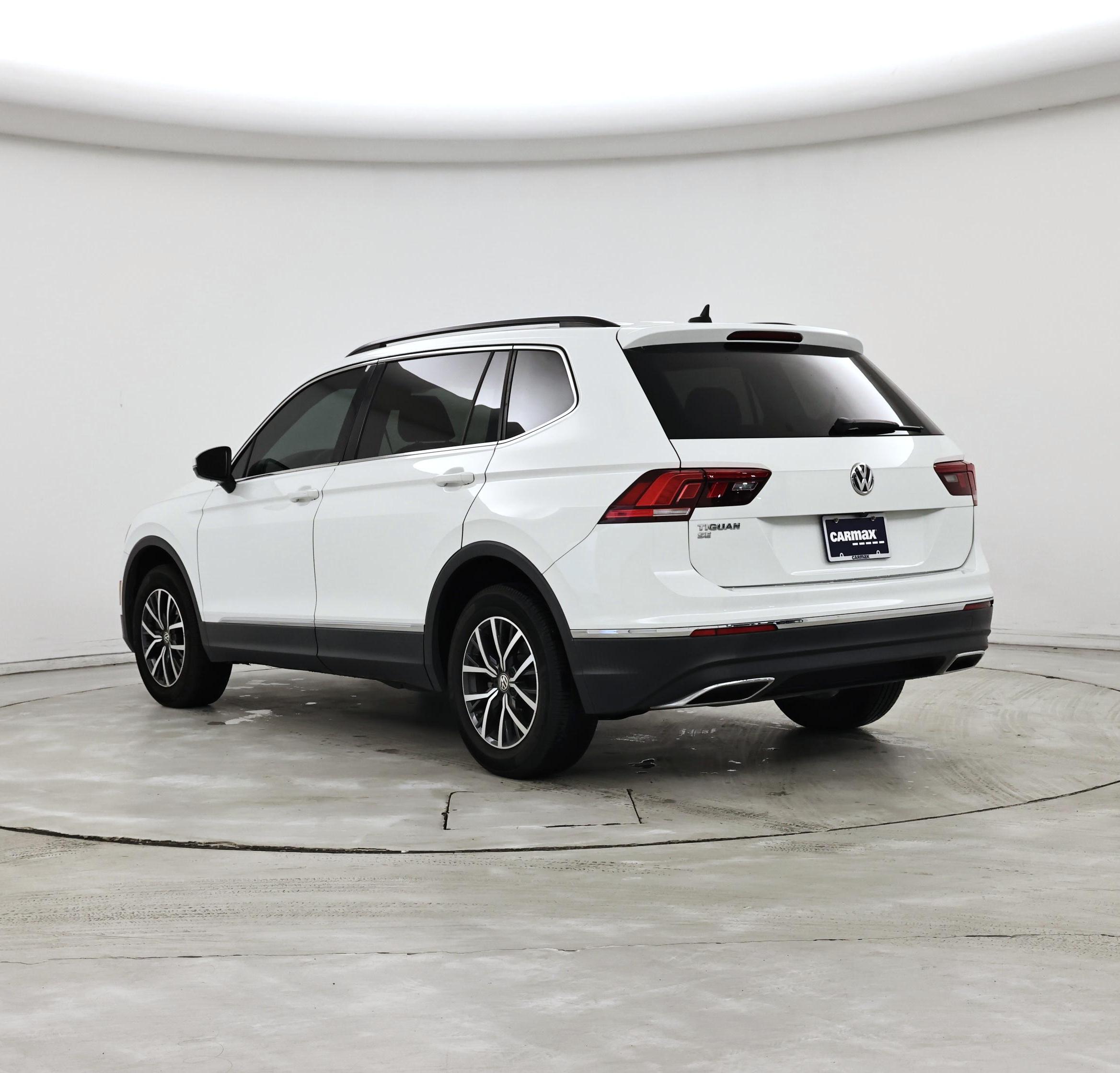 Thumbnail: 2020 Volkswagen Tiguan - 2