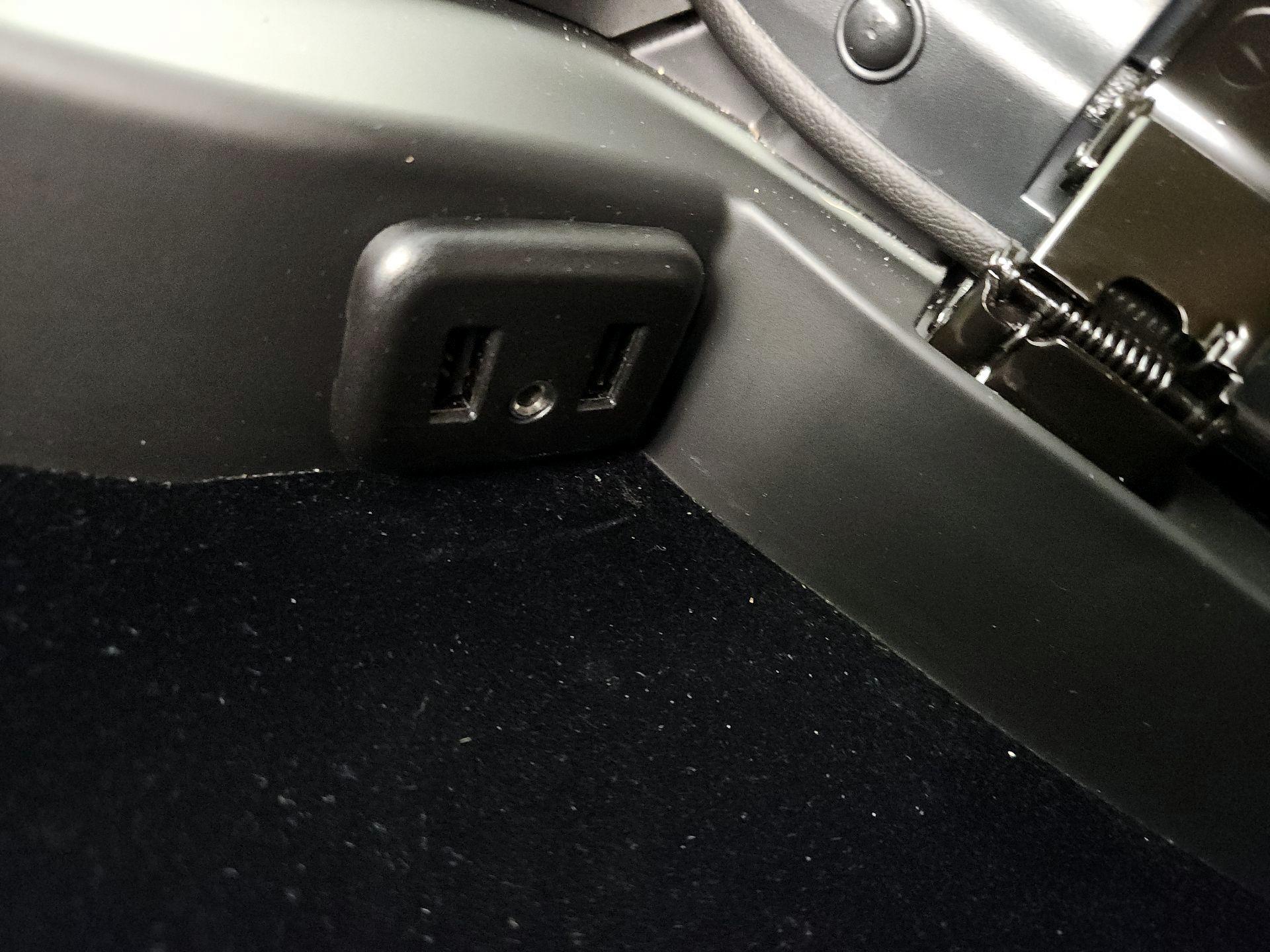 Thumbnail: 2016 Chevrolet Corvette - 19