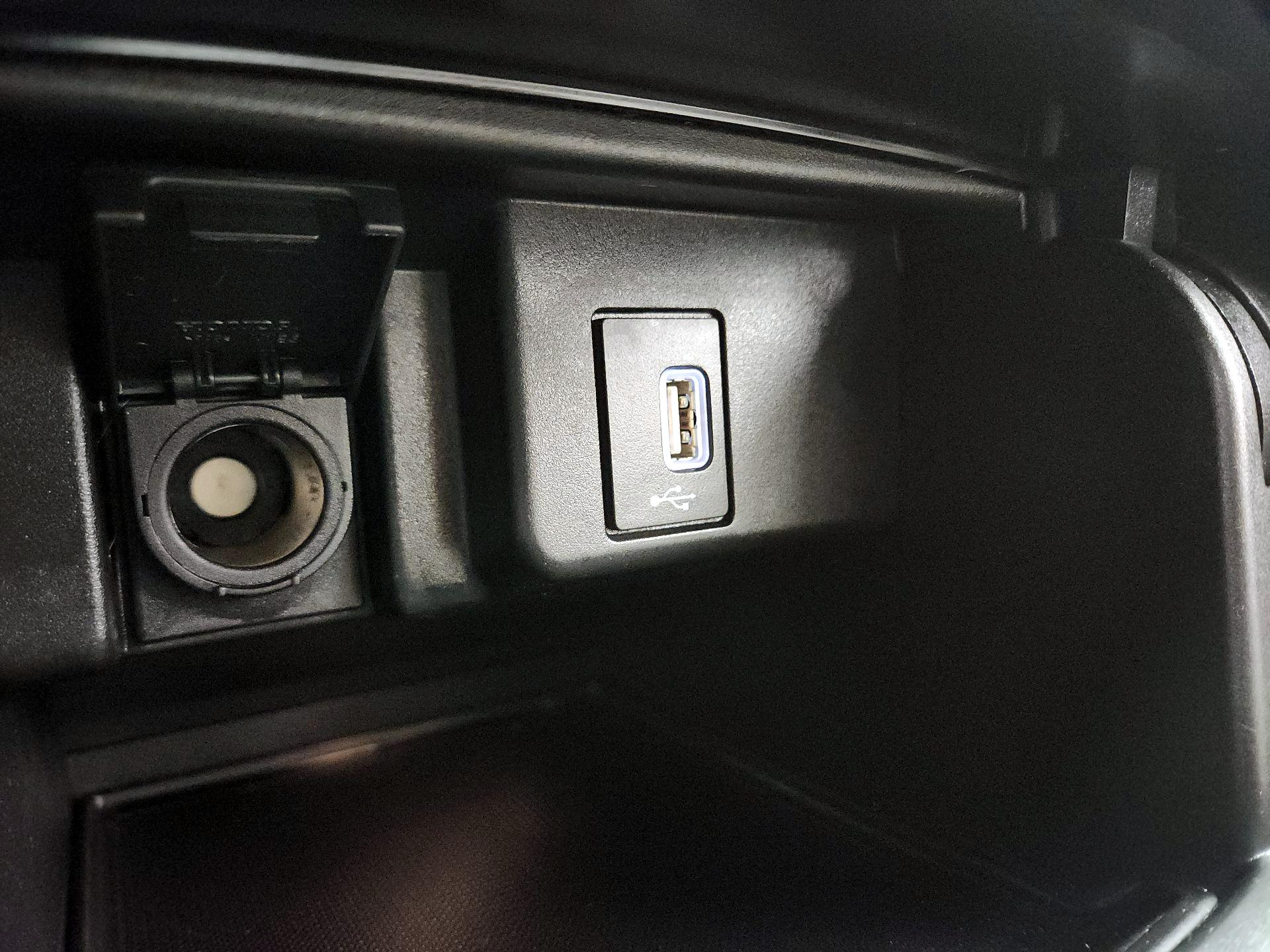 Thumbnail: 2019 Honda Accord - 18