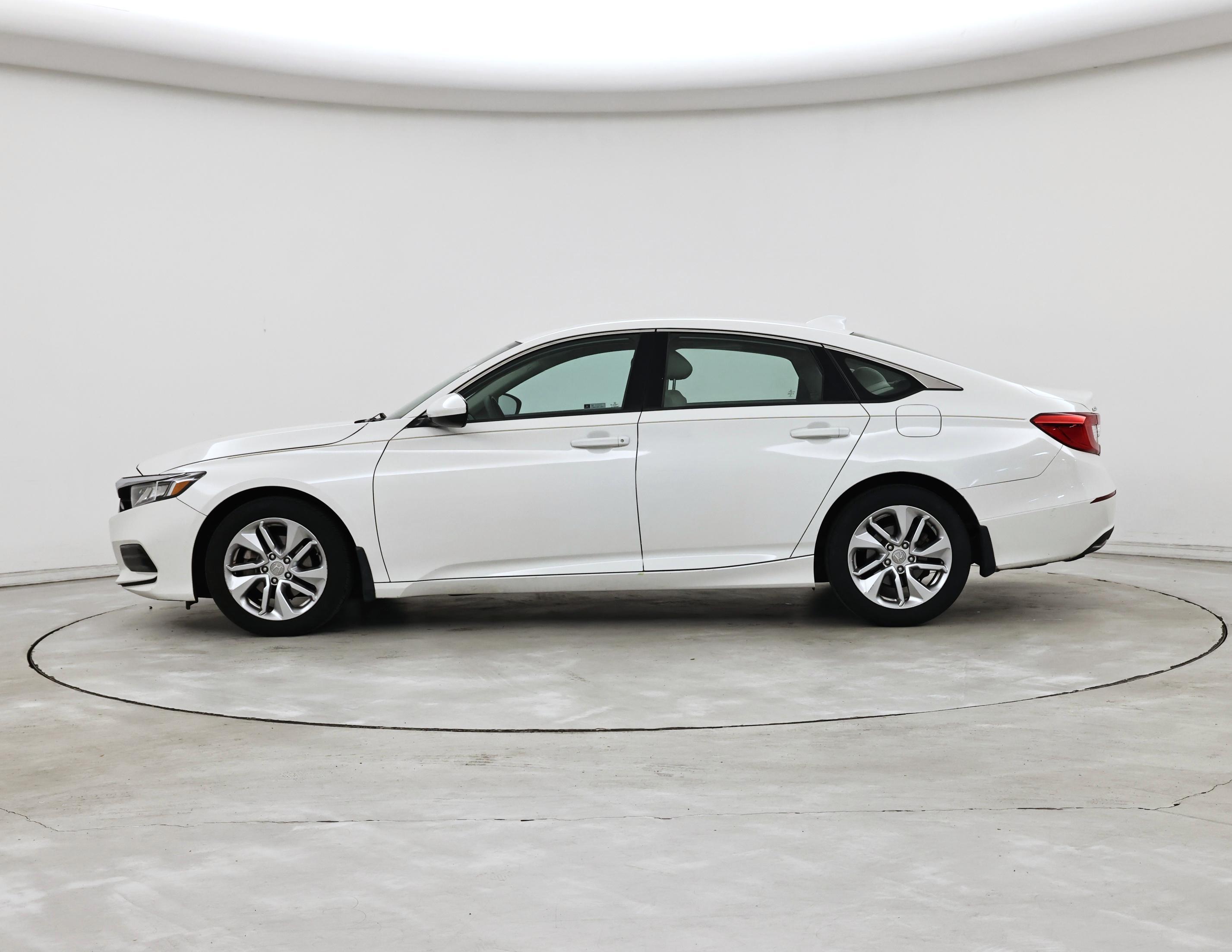 Thumbnail: 2019 Honda Accord - 3