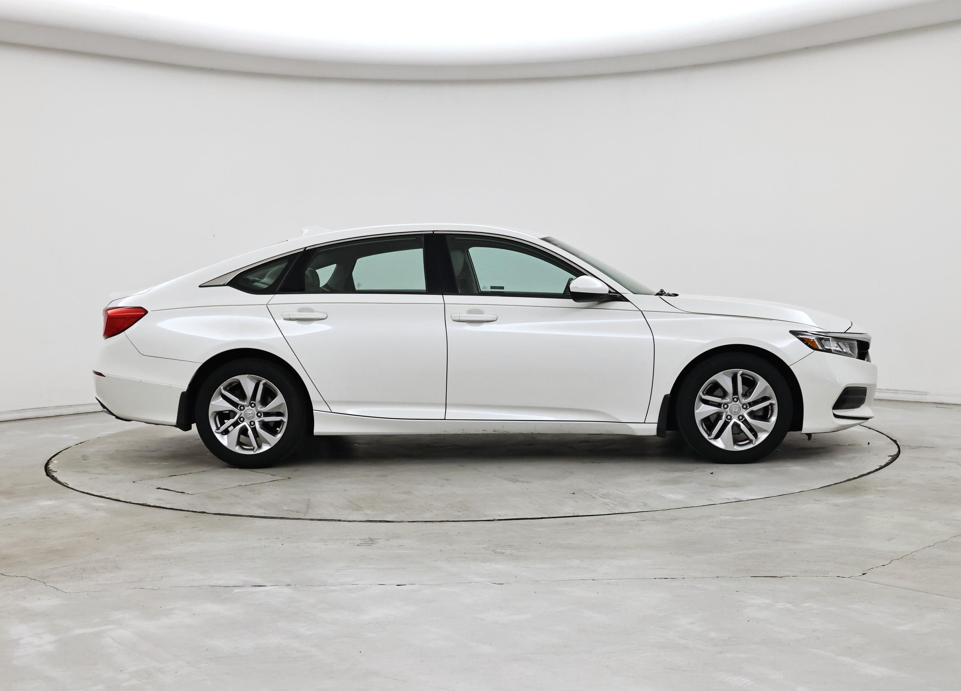 Thumbnail: 2019 Honda Accord - 7