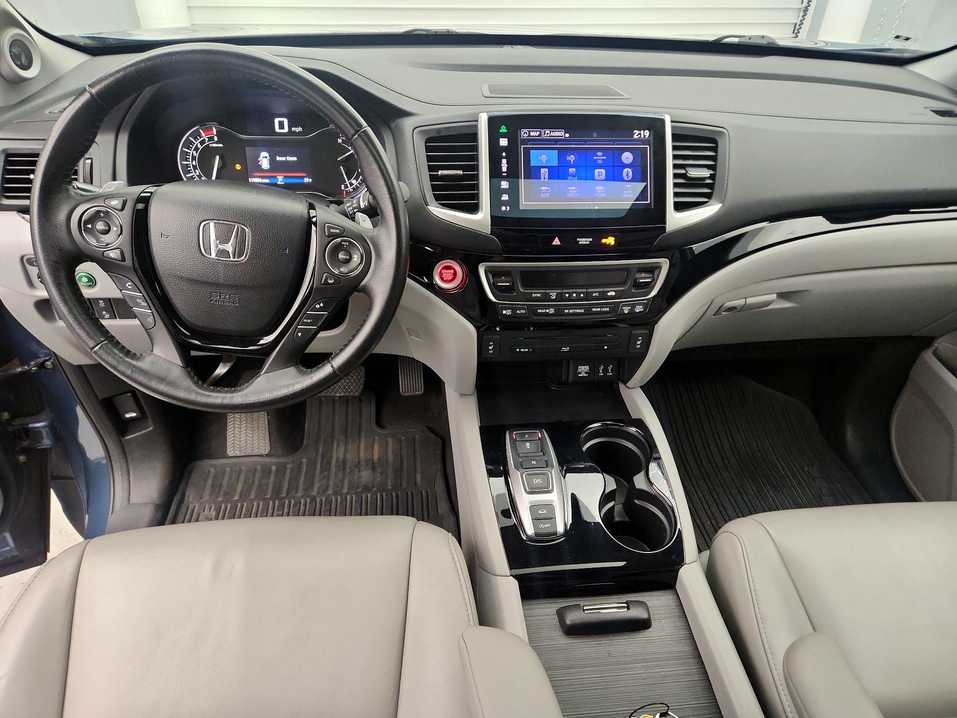 Thumbnail: 2016 Honda Pilot - 9
