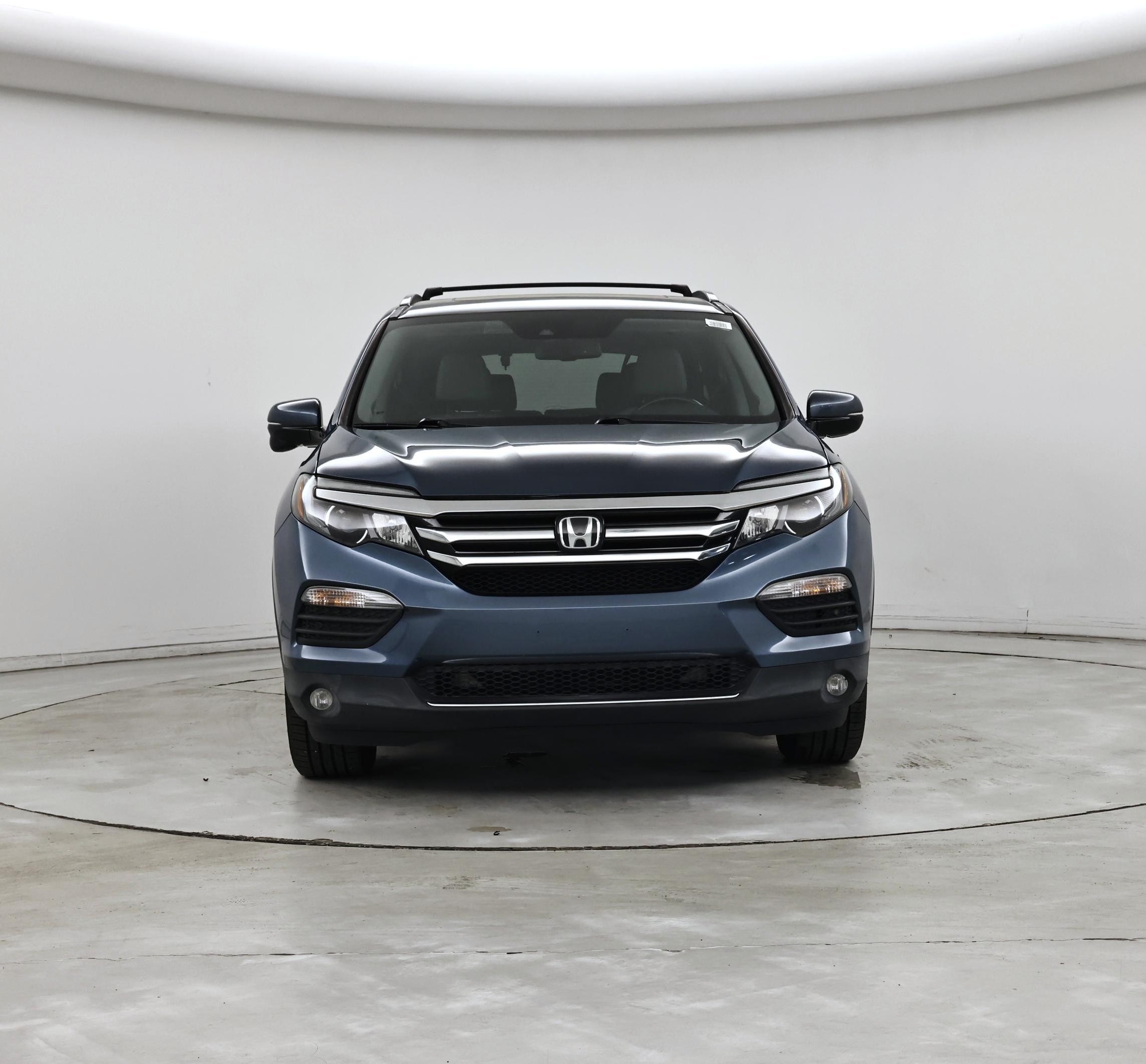 Thumbnail: 2016 Honda Pilot - 5